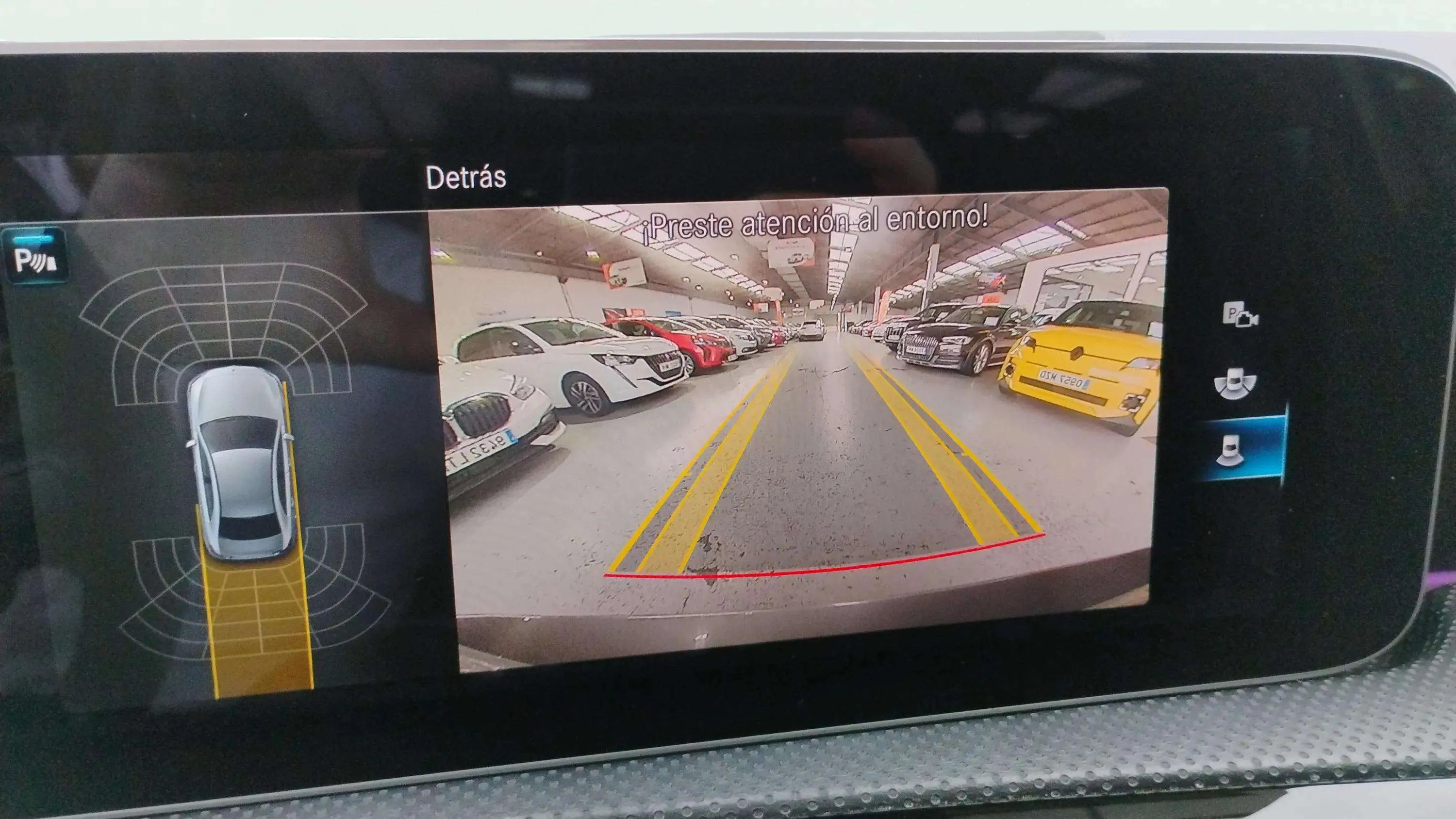 Mercedes-Benz Clase A Sedán A 200 d - foto 15