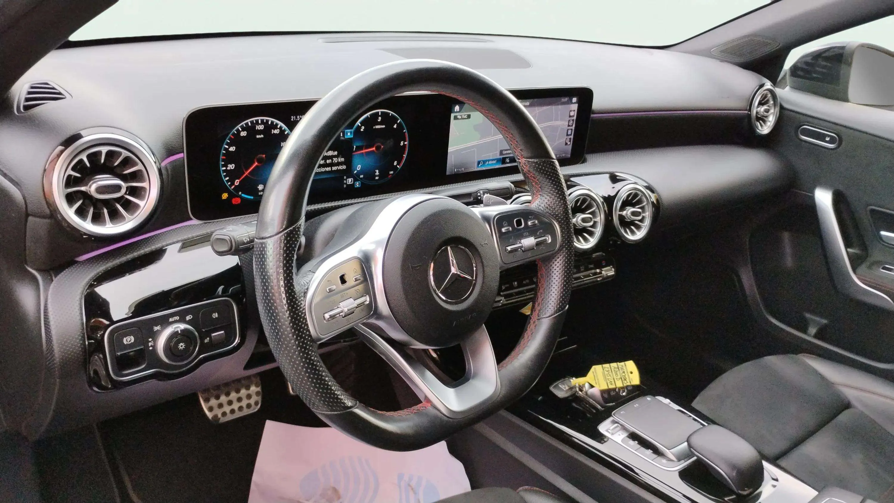 Mercedes-Benz Clase A Sedán A 200 d - foto 10