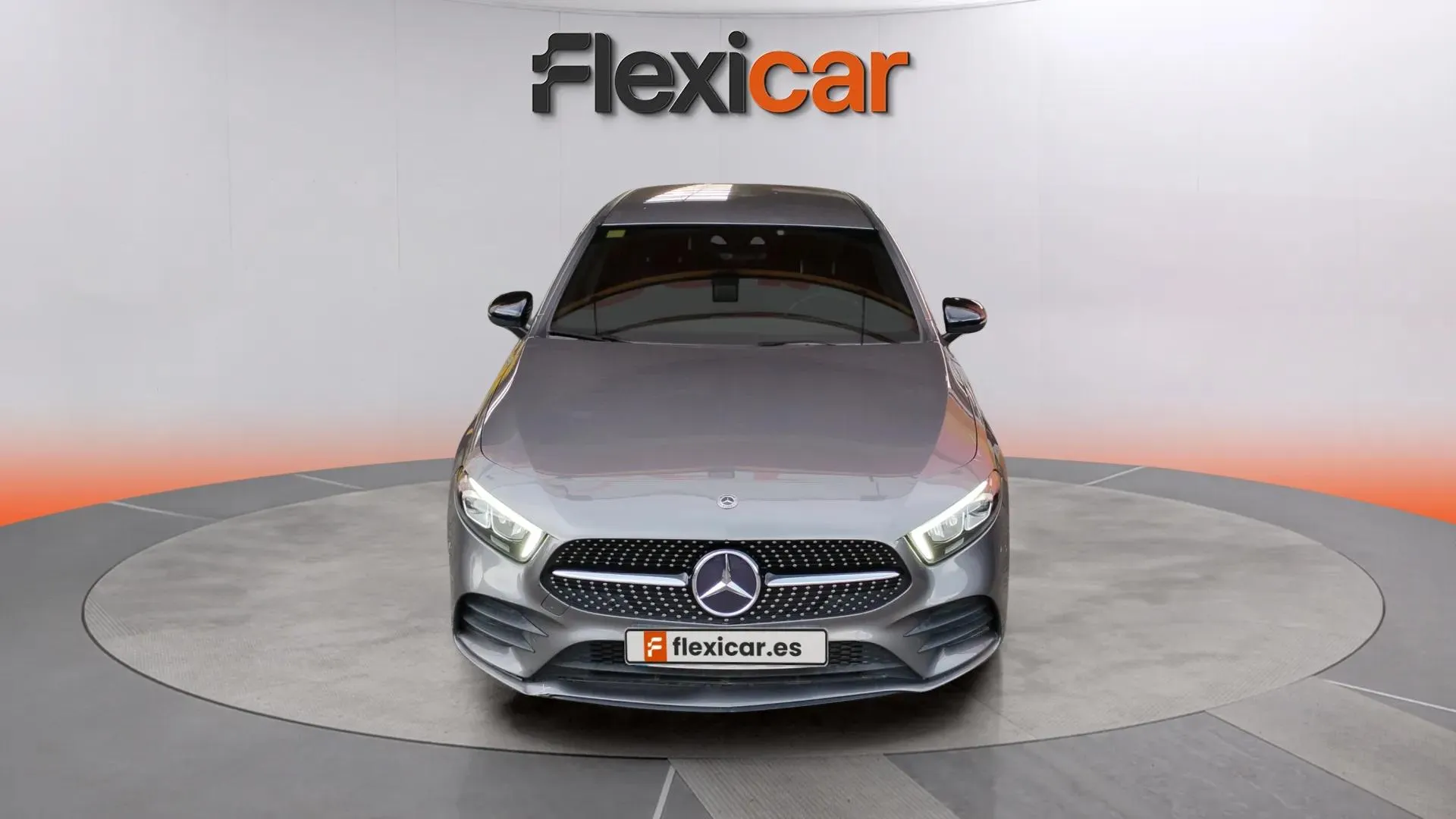 Mercedes-Benz Clase A Sedán A 200 d - foto 2