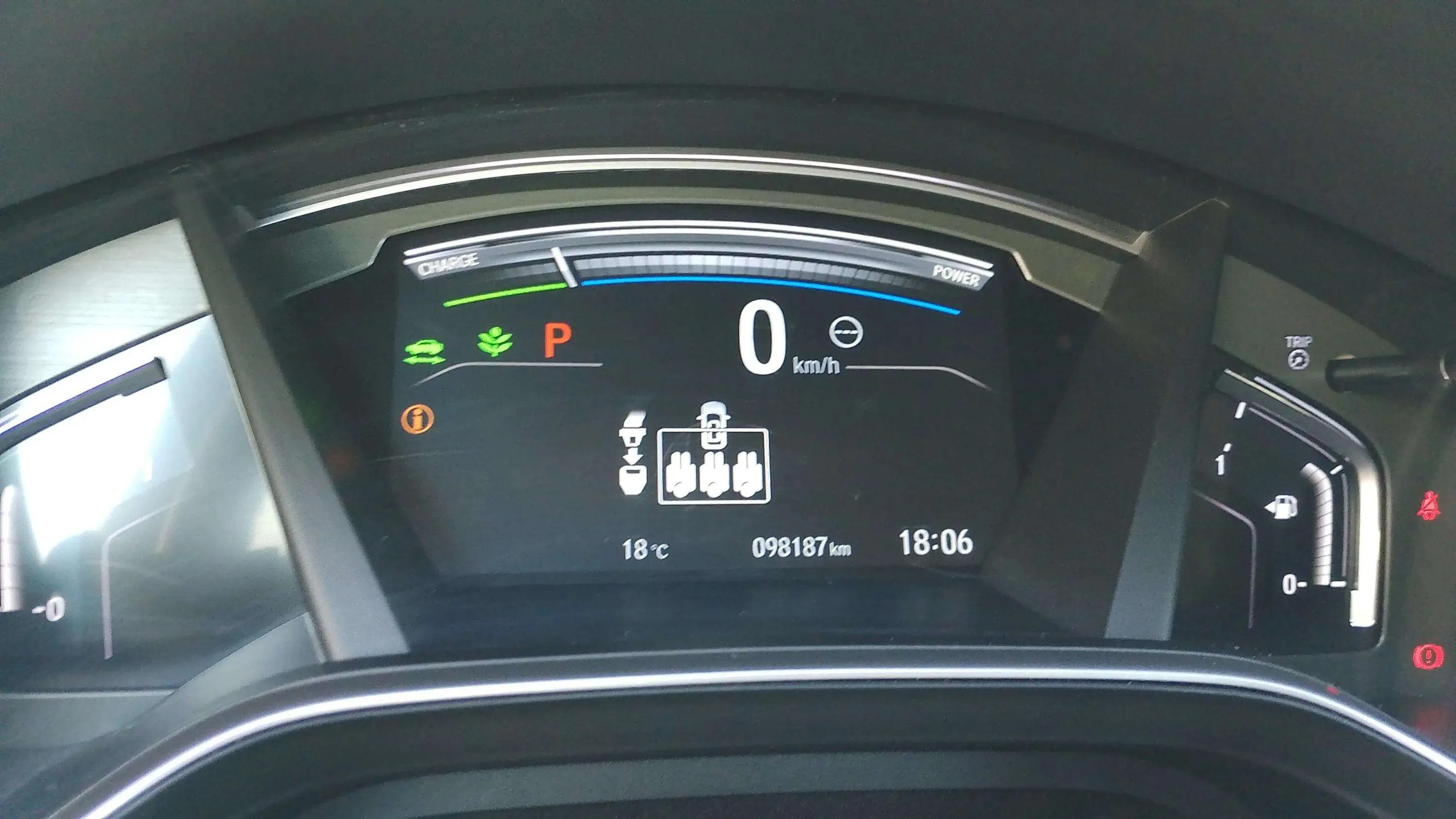 Honda CR-V 2.0 i-MMD 4x2 Comfort - foto 16