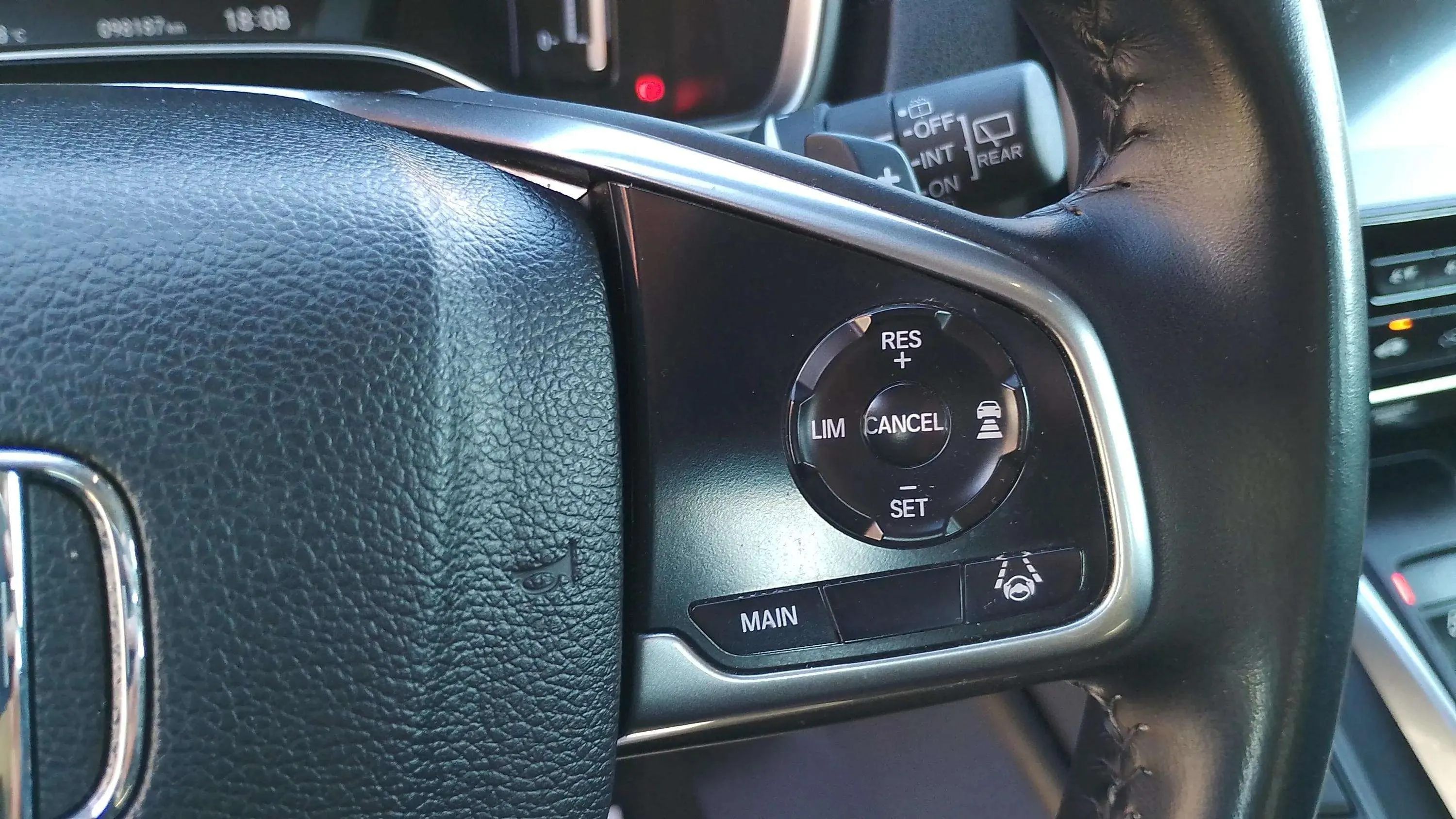 Honda CR-V 2.0 i-MMD 4x2 Comfort - foto 15