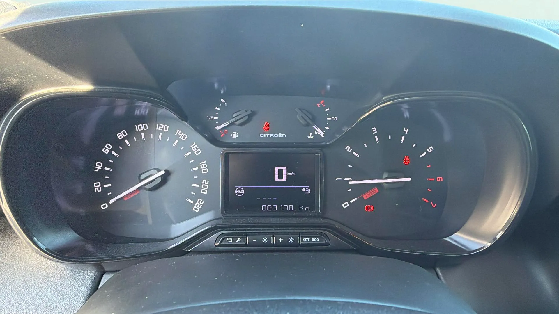 Citroën C3 Aircross PureTech Shine - foto 11