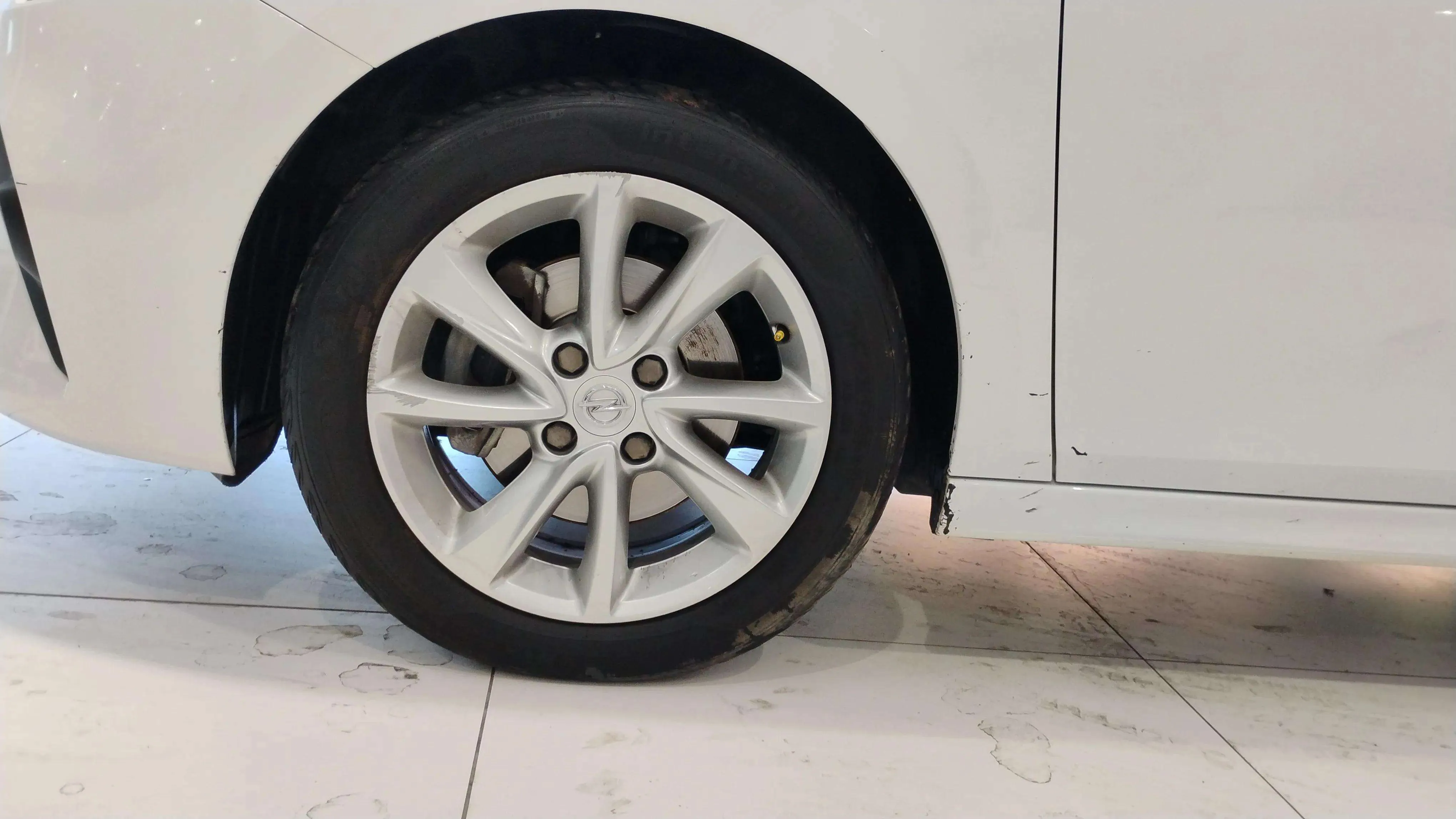 Opel Corsa 1.2T XHL Edition - foto 17