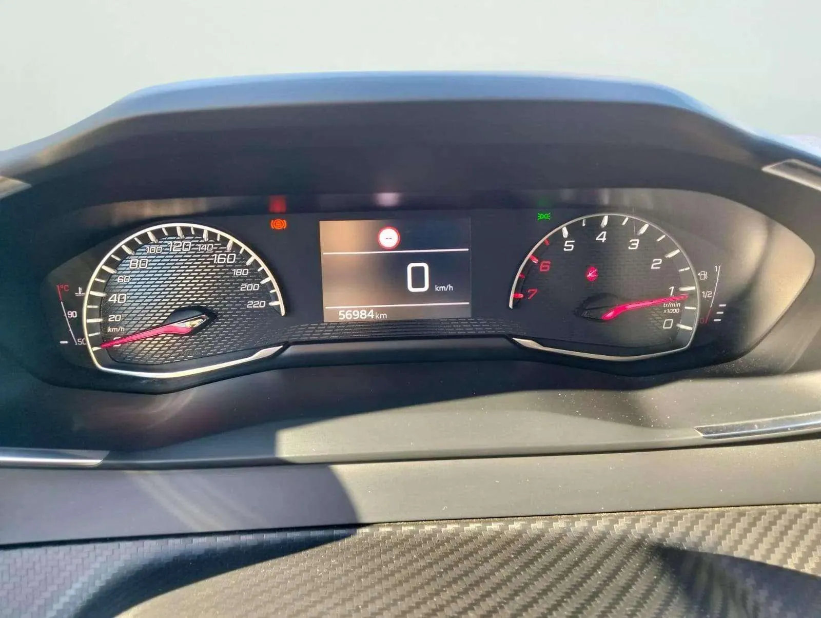 Peugeot 208 Style Gasolina 100 - foto 8