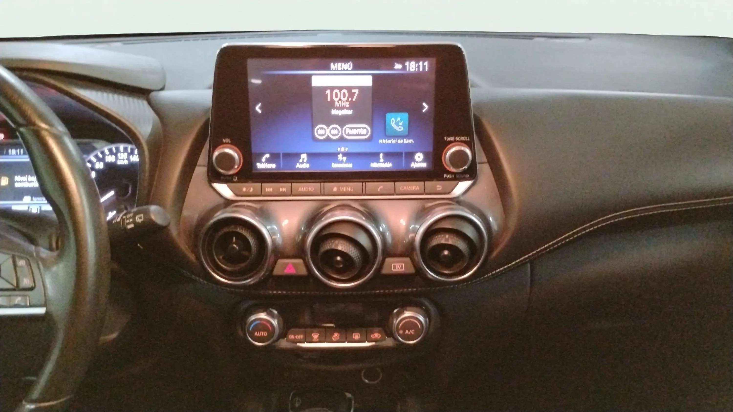 Nissan Juke 1.6 Hybrid N-Connecta - foto 7