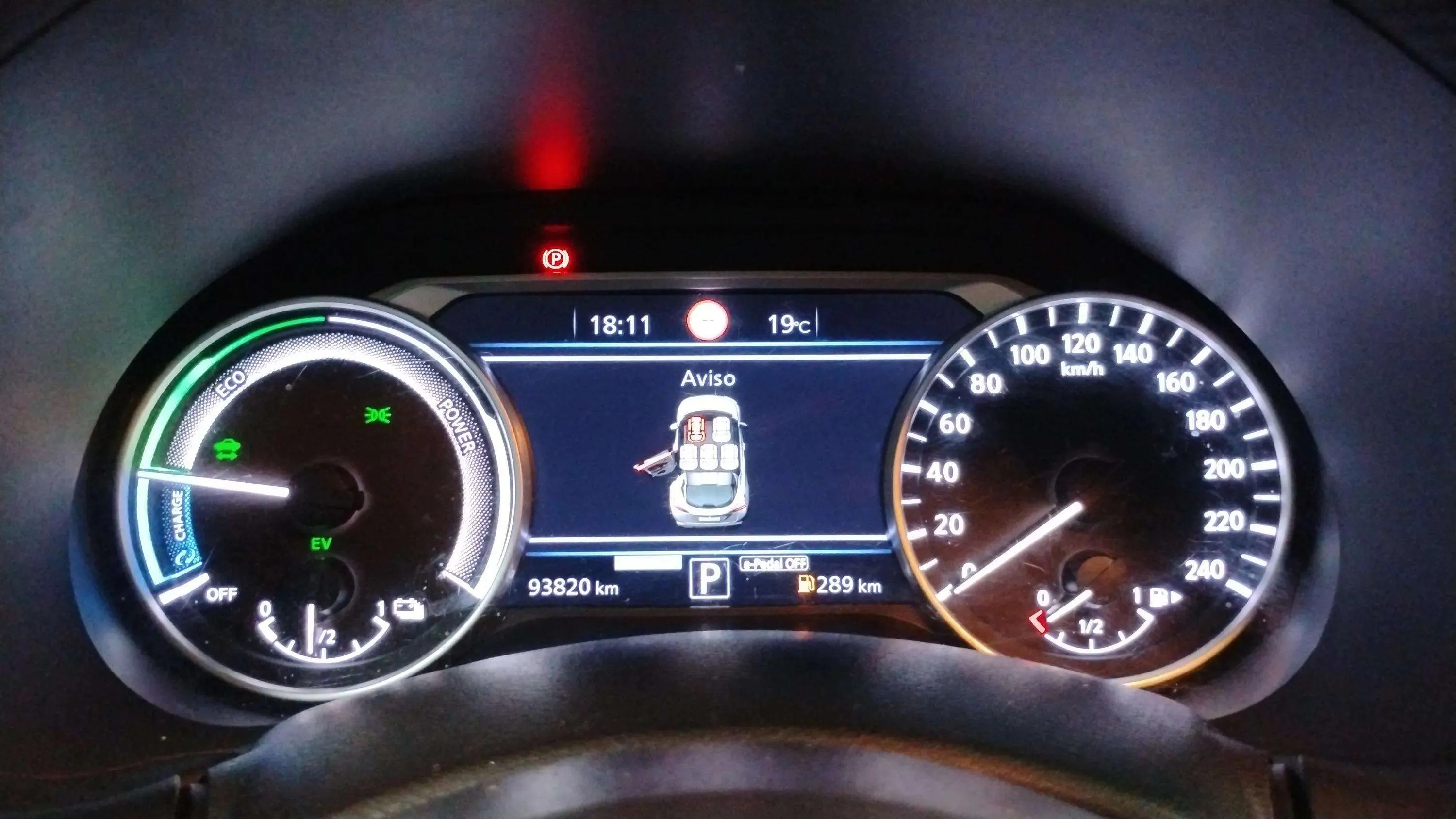 Nissan Juke 1.6 Hybrid N-Connecta - foto 9