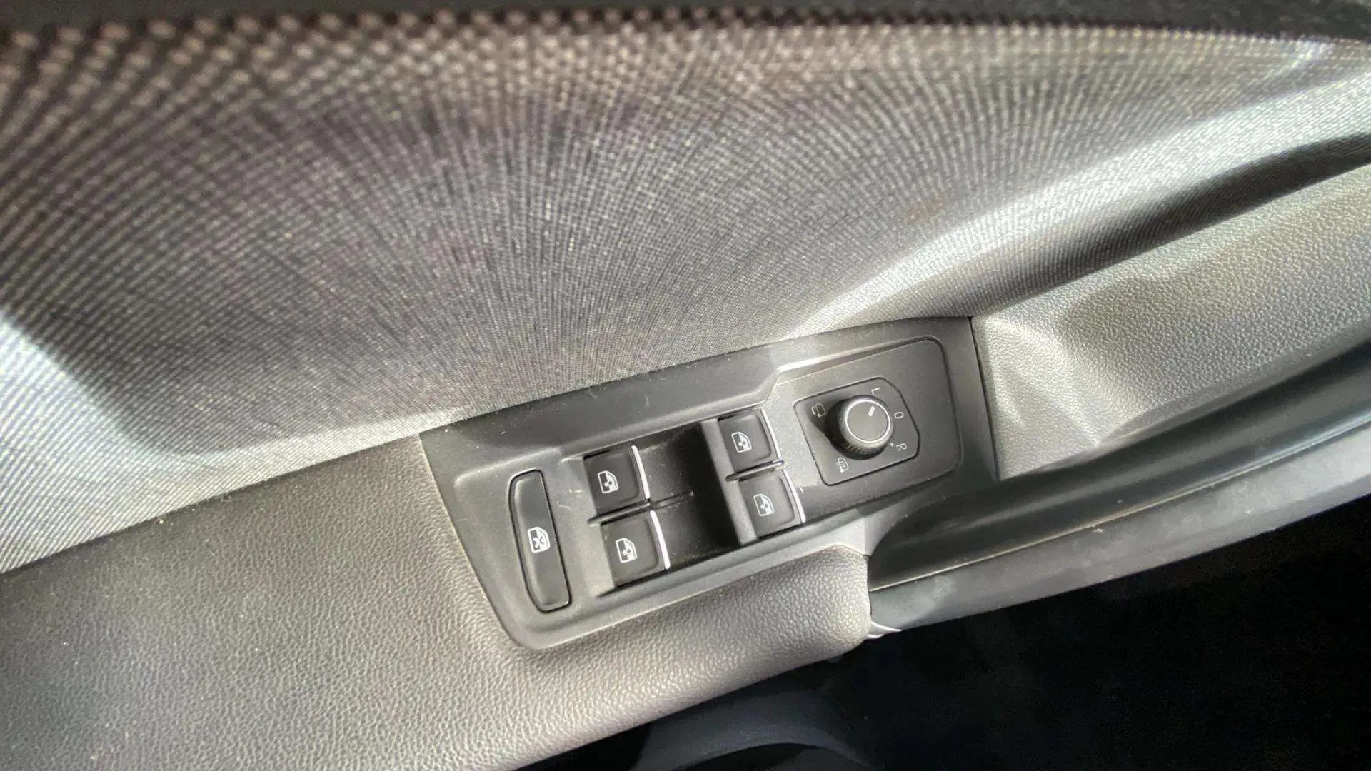 SEAT Tarraco 1.5 TSI DSG Style XL - foto 19