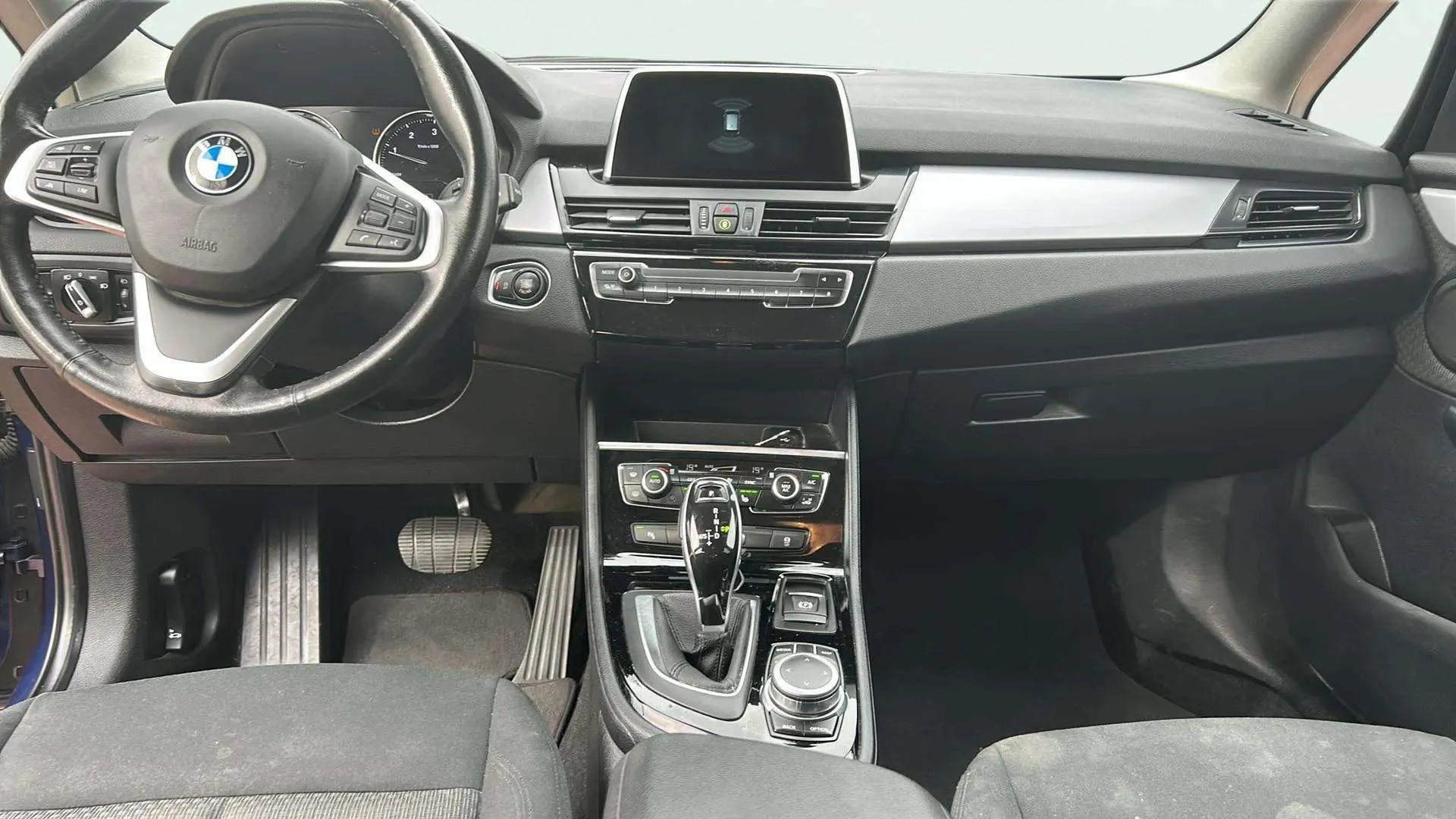 BMW Serie 2 Gran Tourer 218d - foto 10