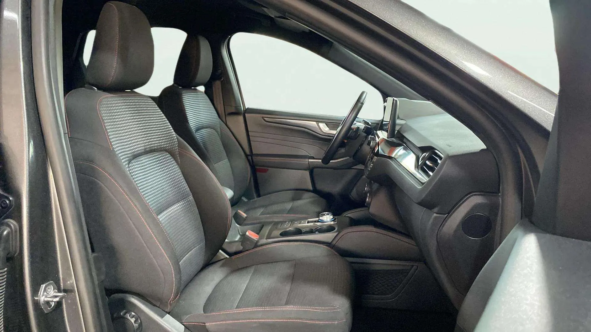 Ford Kuga ST-Line 2.0 EcoBlue - foto 13