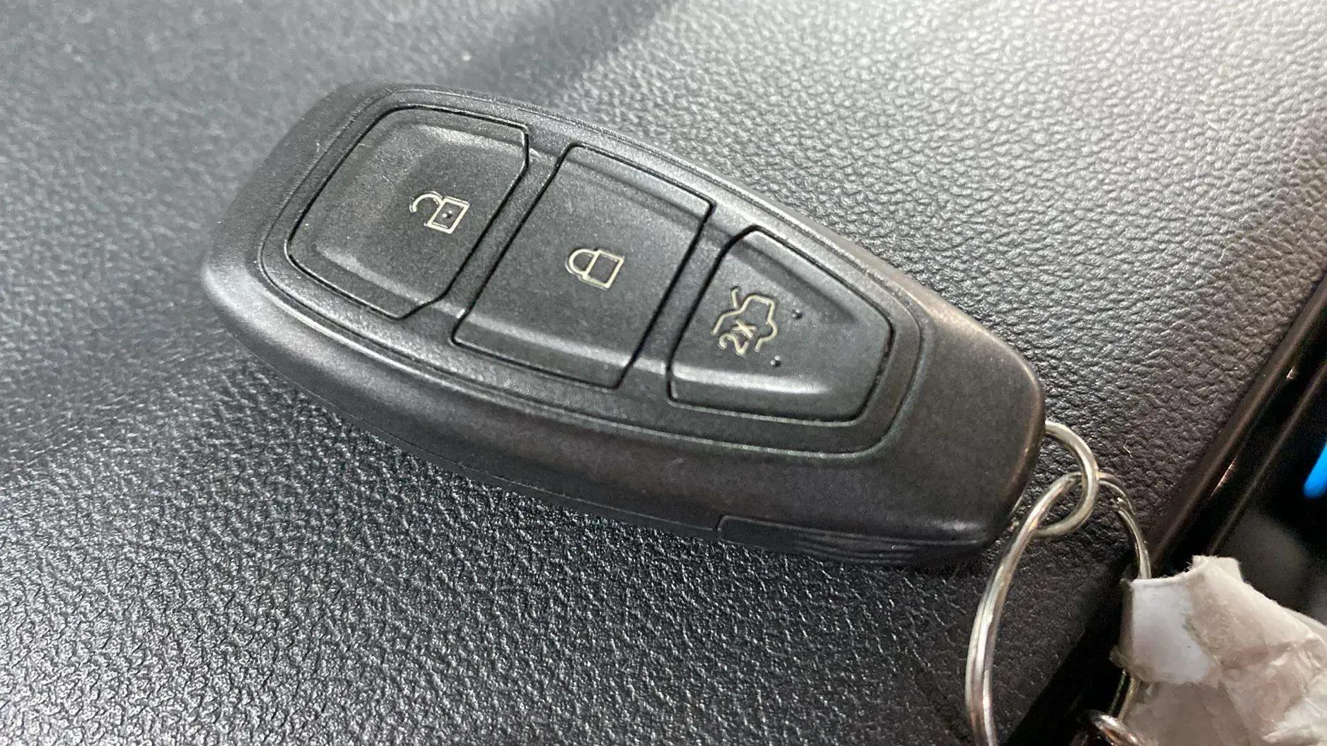 Ford Kuga ST-Line 2.0 EcoBlue - foto 18