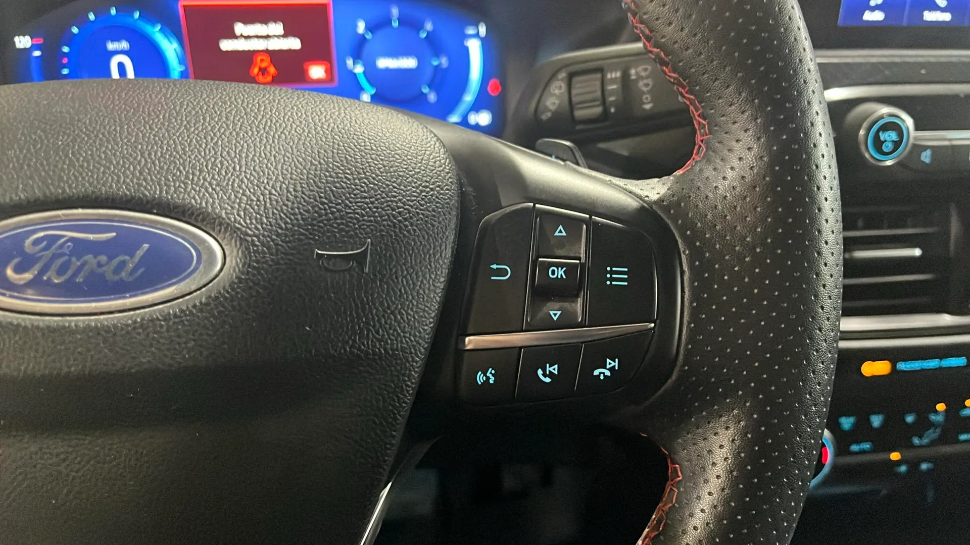 Ford Kuga ST-Line 2.0 EcoBlue - foto 15