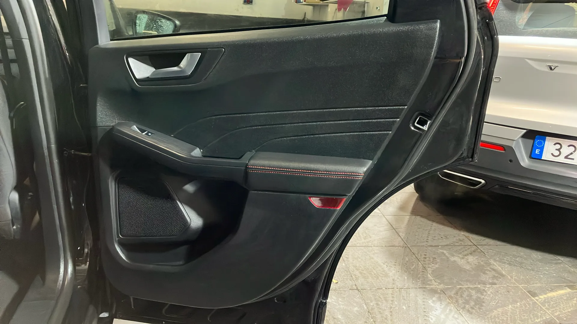 Ford Kuga ST-Line 2.0 EcoBlue - foto 22