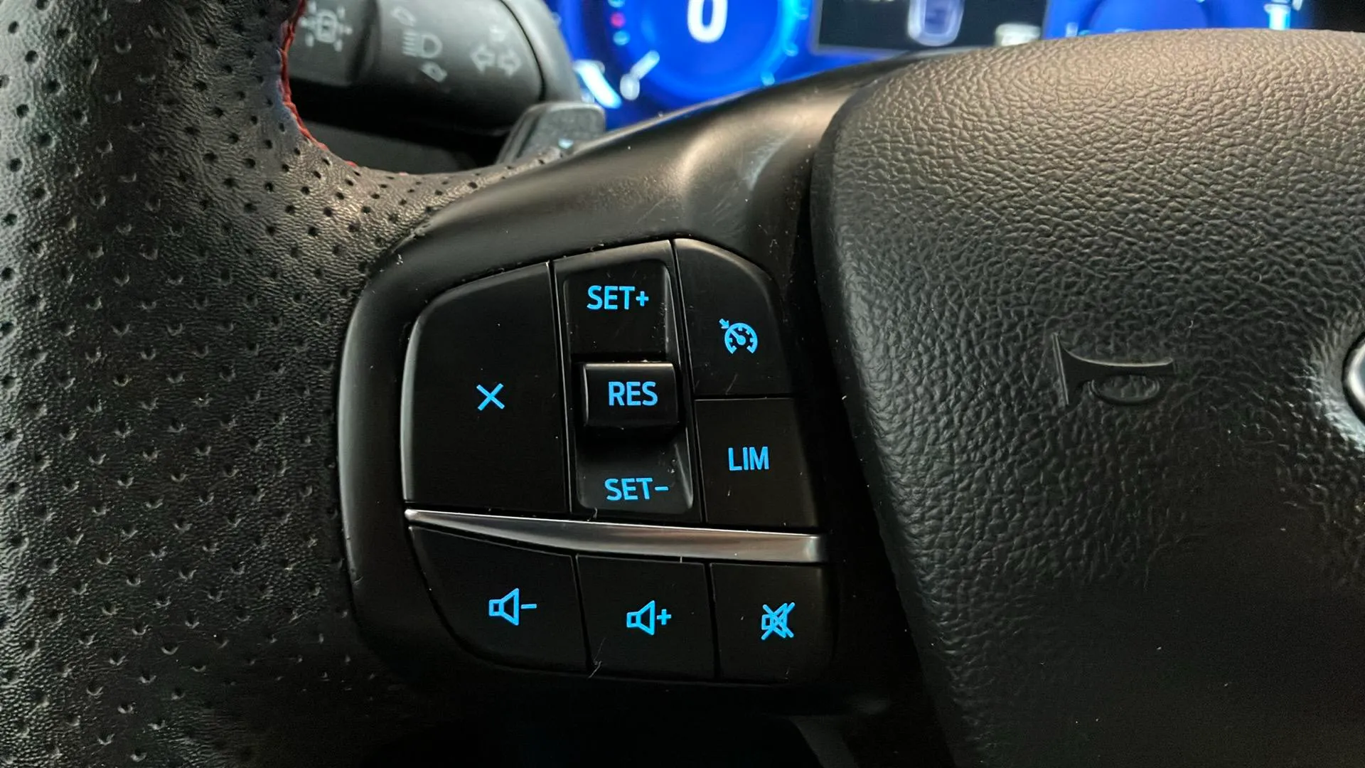 Ford Kuga ST-Line 2.0 EcoBlue - foto 16