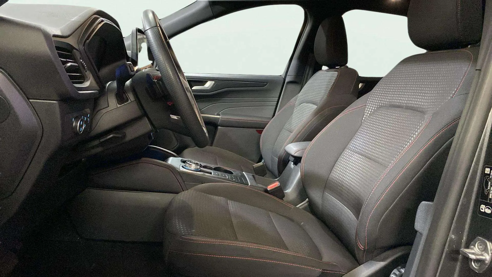 Ford Kuga ST-Line 2.0 EcoBlue - foto 10