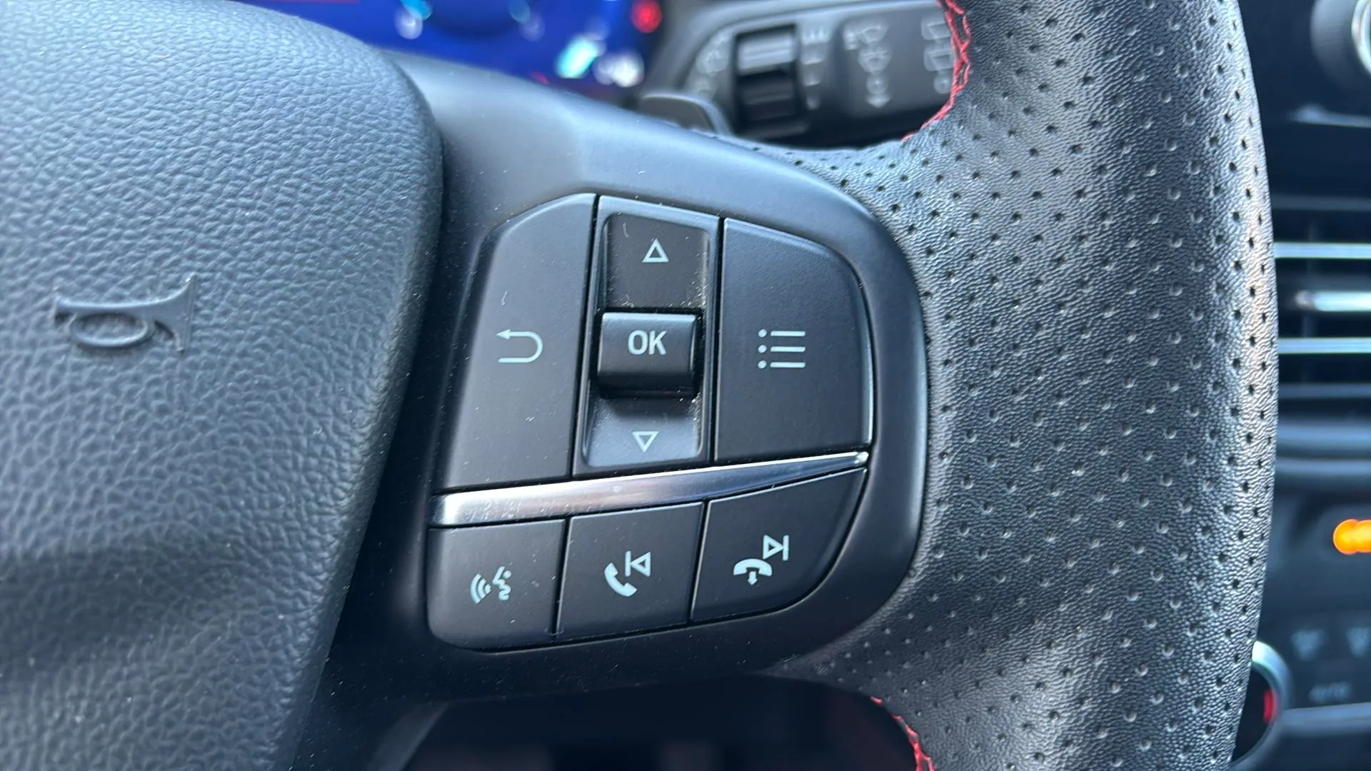 Ford Kuga ST-Line 2.0 EcoBlue - foto 10