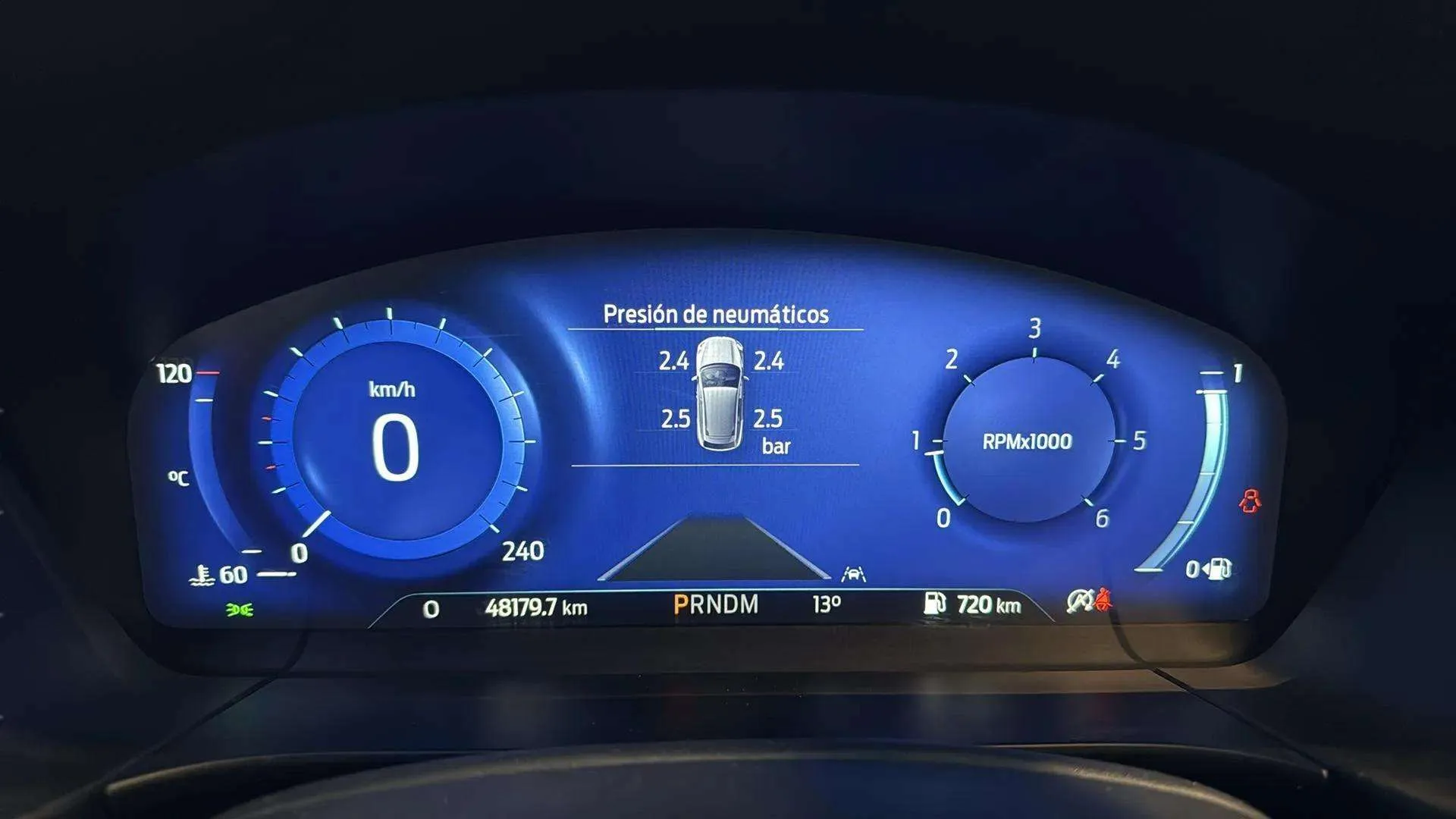 Ford Kuga ST-Line 2.0 EcoBlue - foto 9