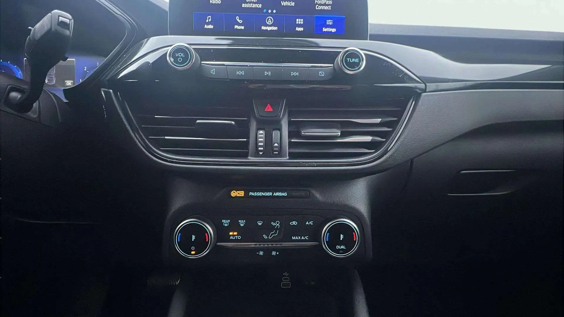 Ford Kuga ST-Line 2.0 EcoBlue - foto 8
