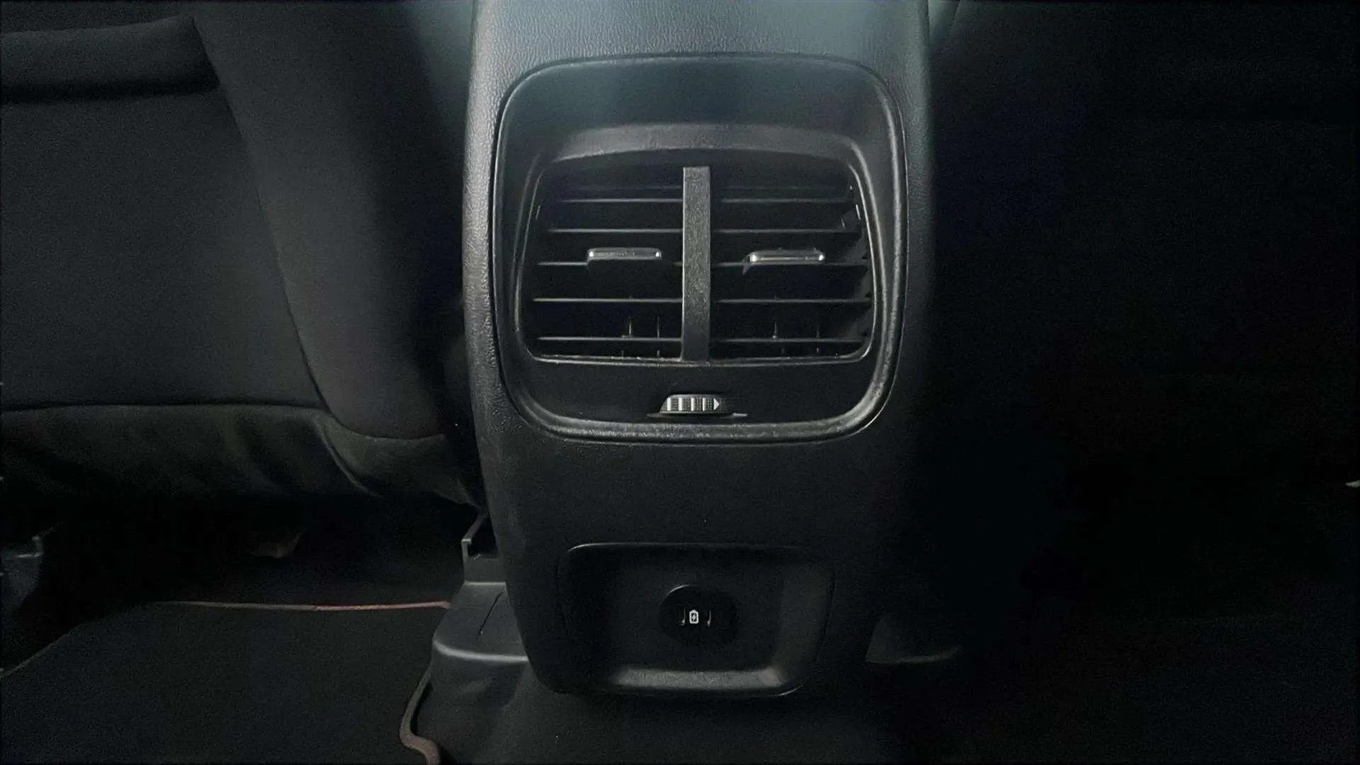 Ford Kuga ST-Line 2.0 EcoBlue - foto 19