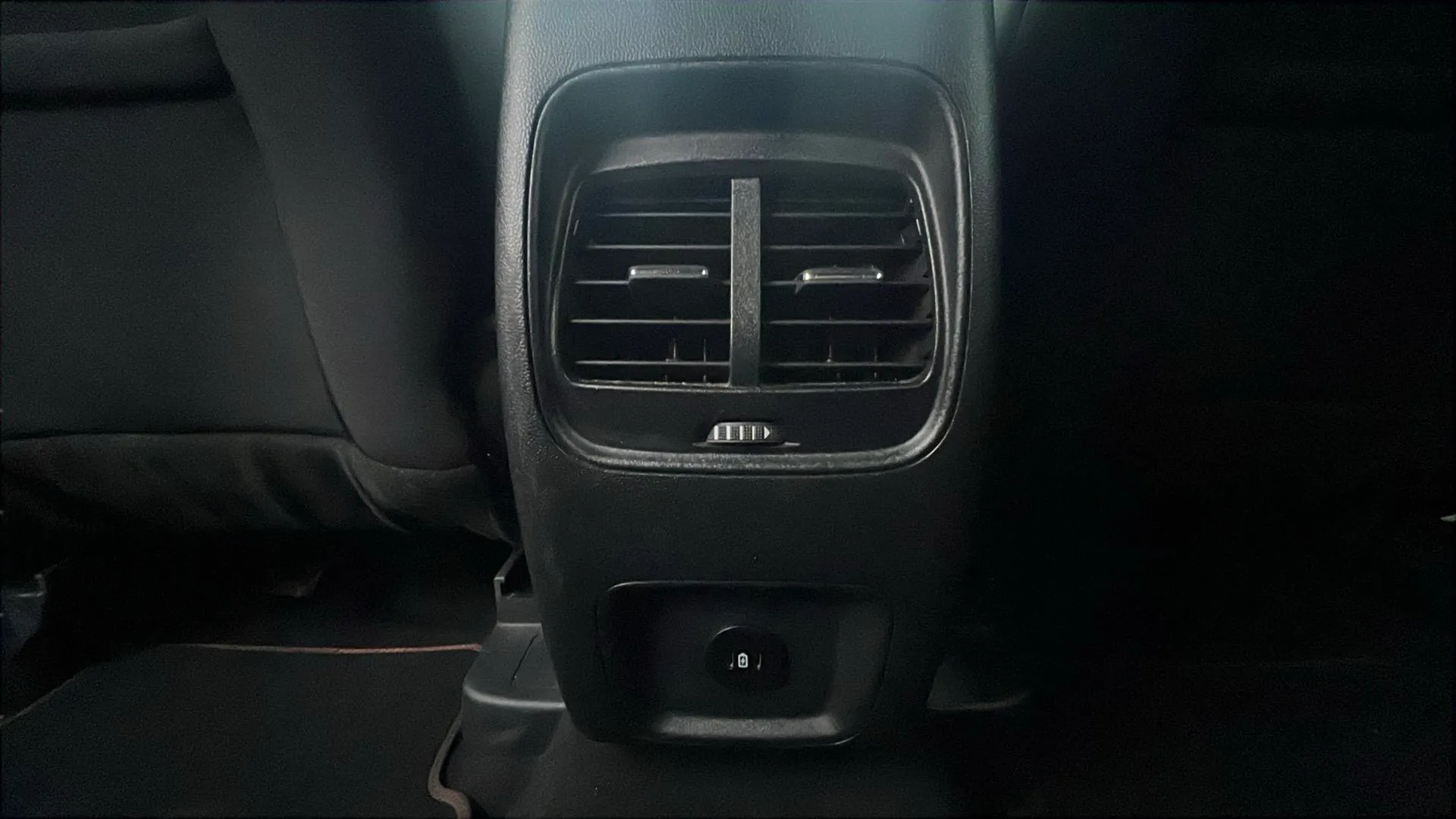 Ford Kuga ST-Line 2.0 EcoBlue - foto 21
