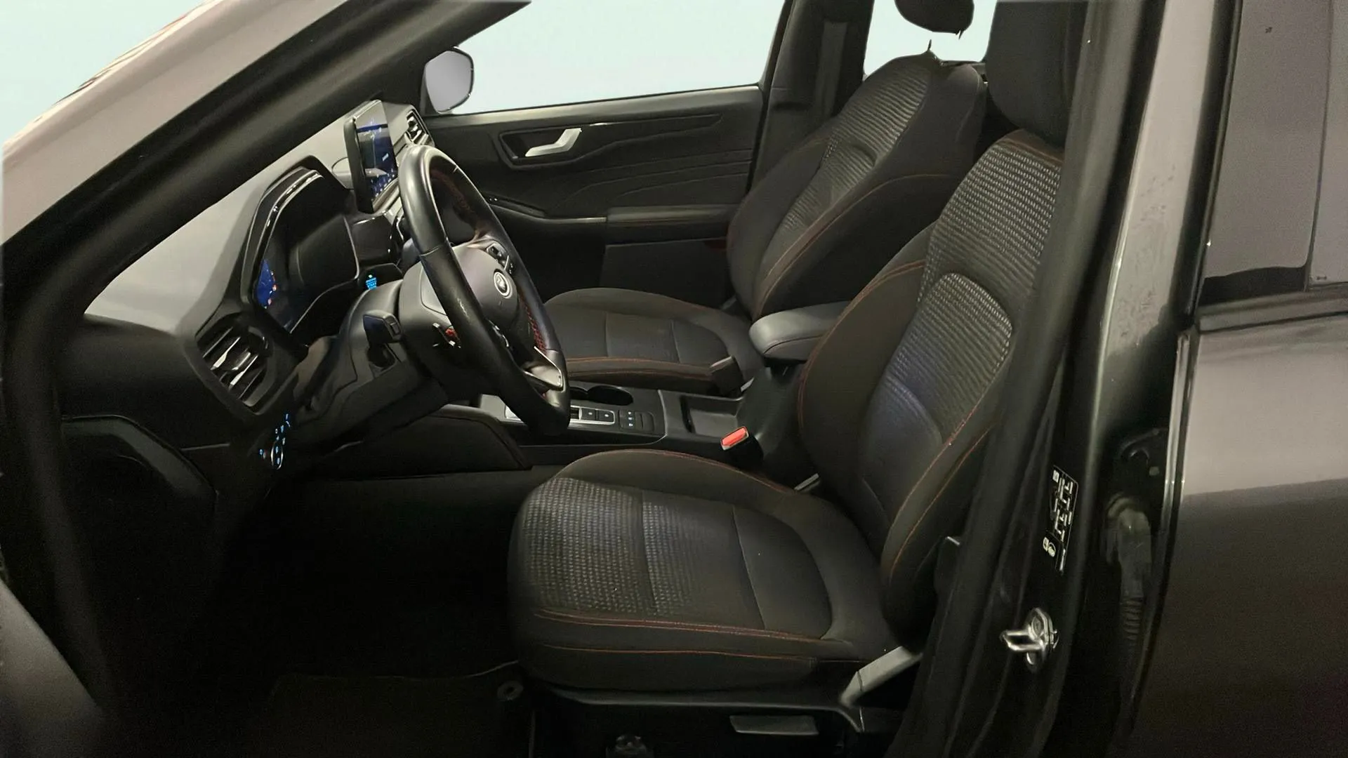 Ford Kuga ST-Line 2.0 EcoBlue - foto 14