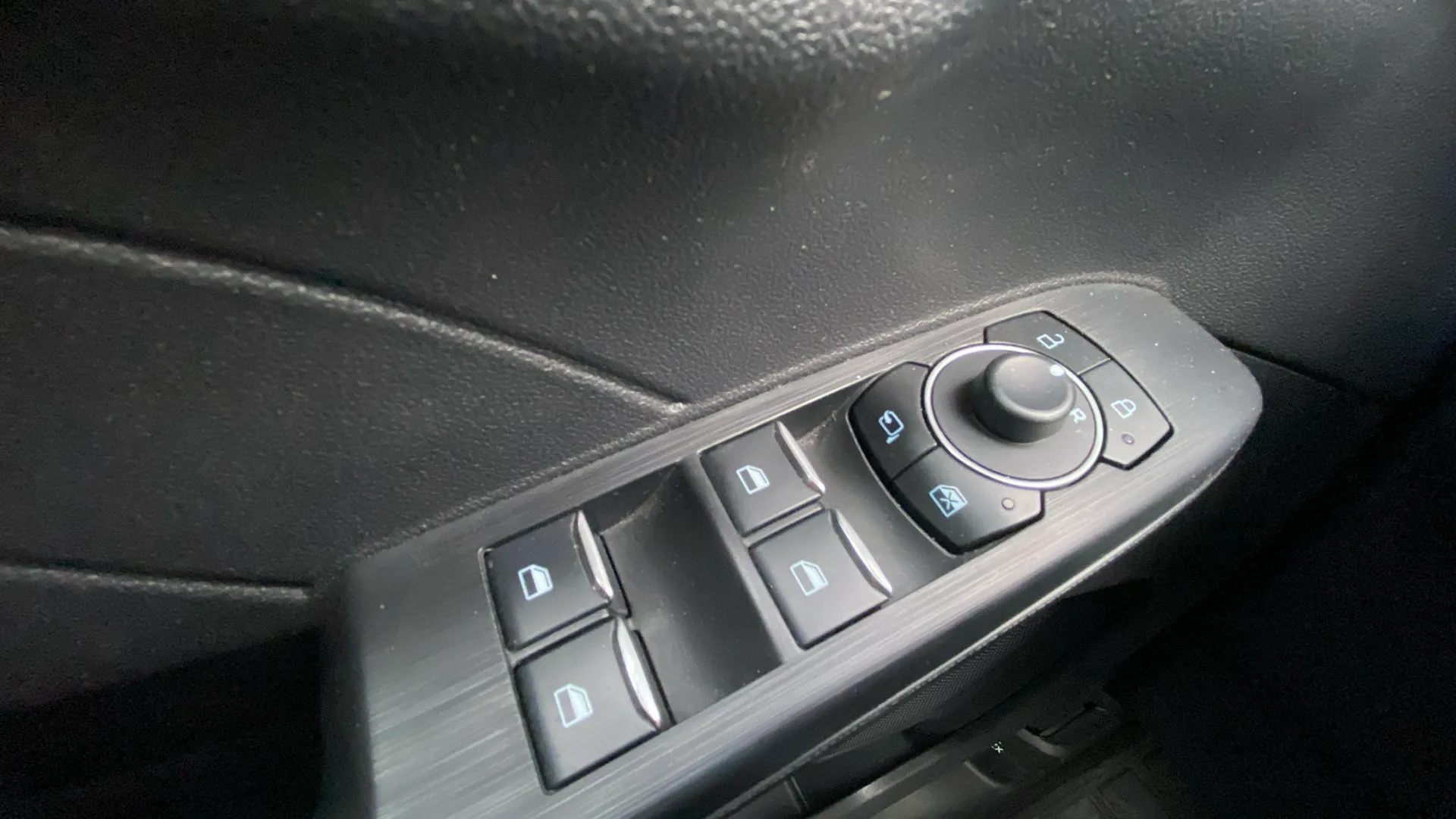 Ford Kuga ST-Line 2.0 EcoBlue - foto 14