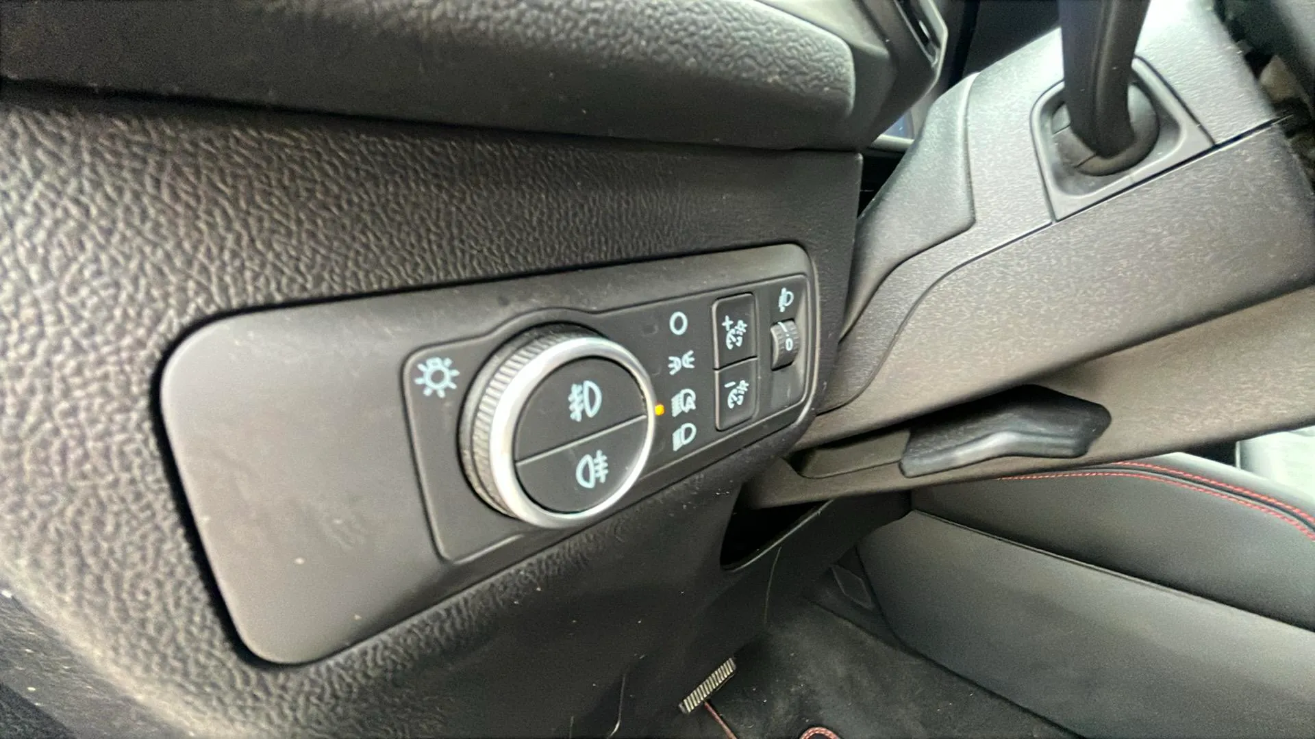 Ford Kuga ST-Line 2.0 EcoBlue - foto 16