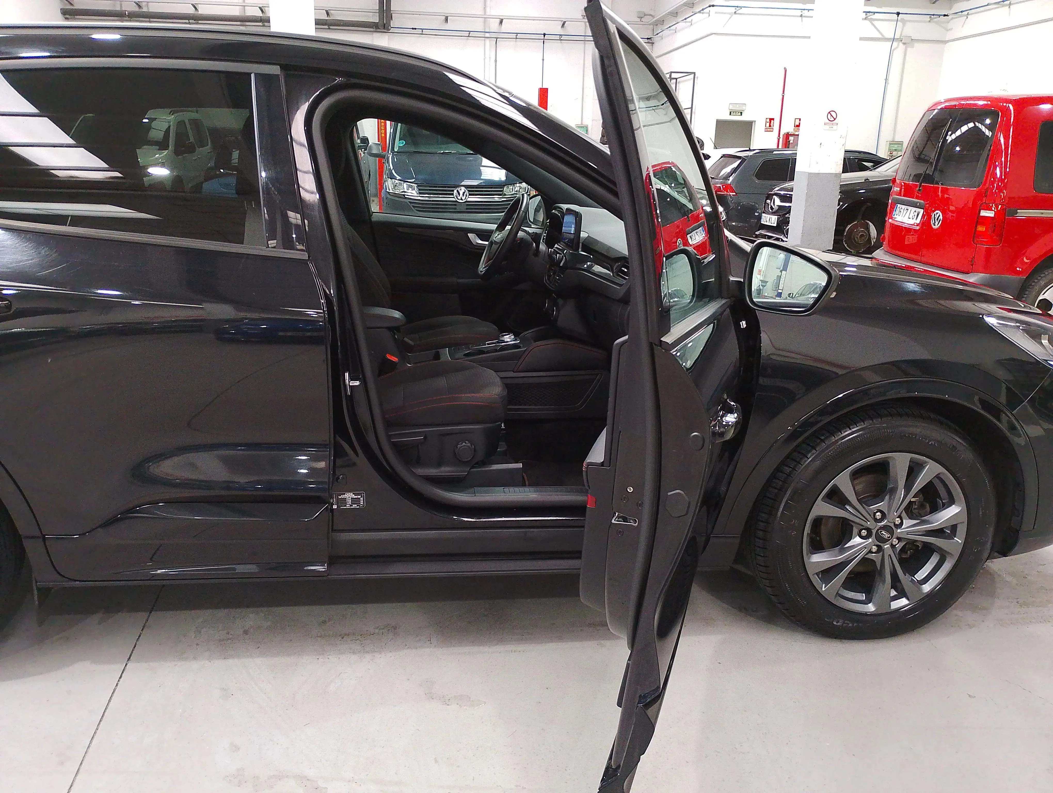Ford Kuga ST-Line 2.0 EcoBlue - foto 14