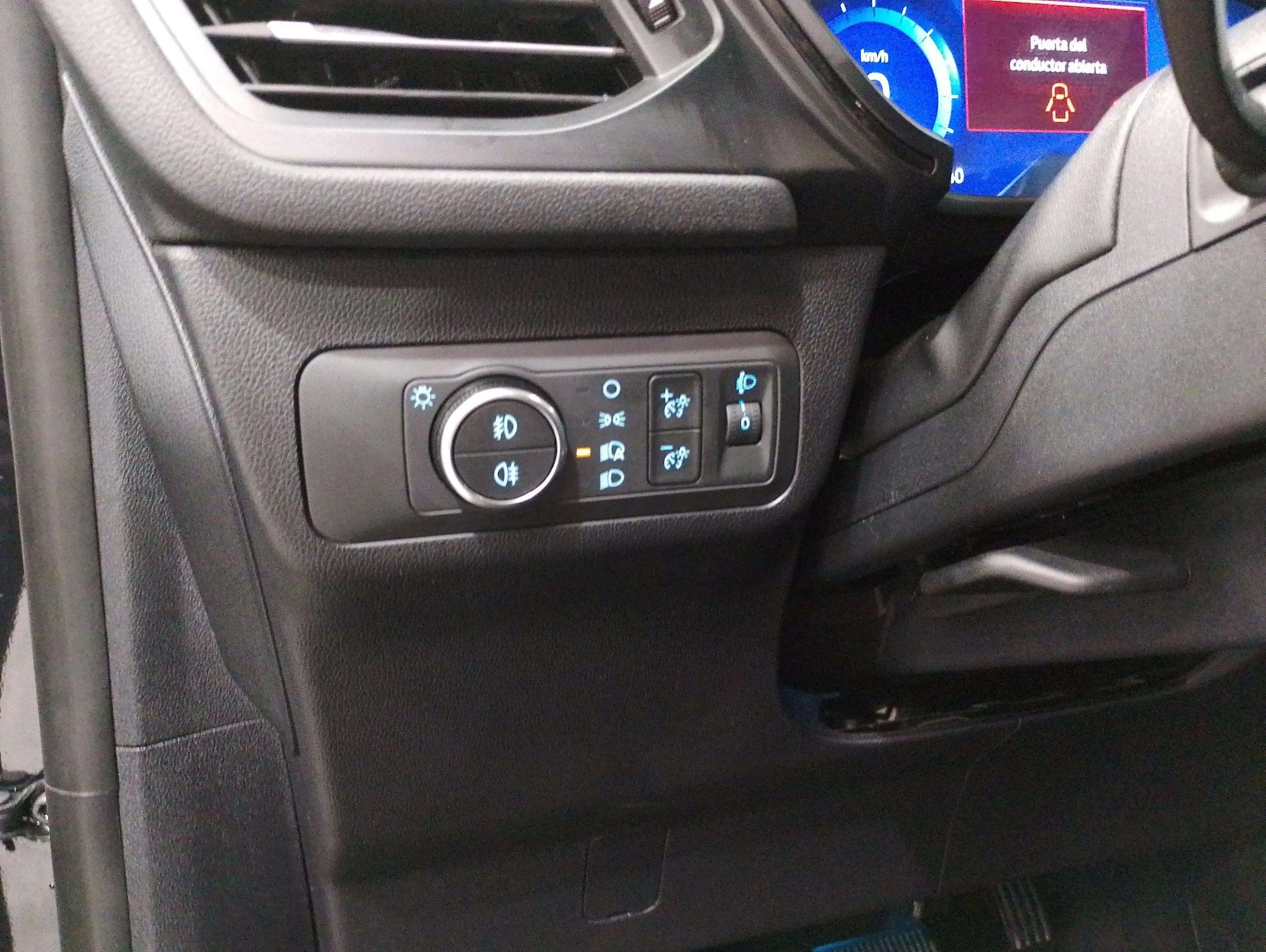 Ford Kuga ST-Line 2.0 EcoBlue - foto 26