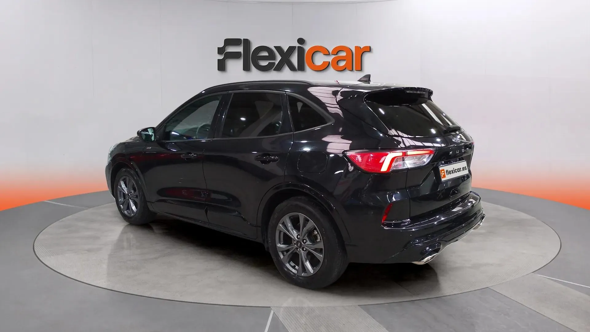 Ford Kuga ST-Line 2.0 EcoBlue - foto 8