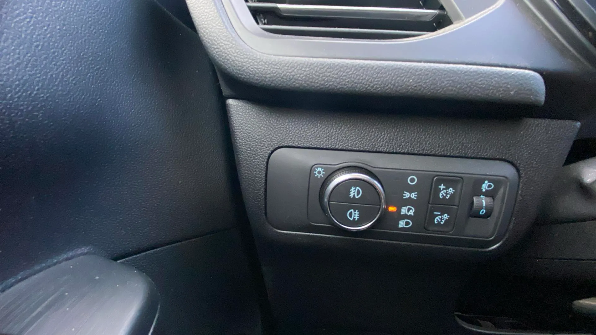 Ford Kuga ST-Line 2.0 EcoBlue - foto 16