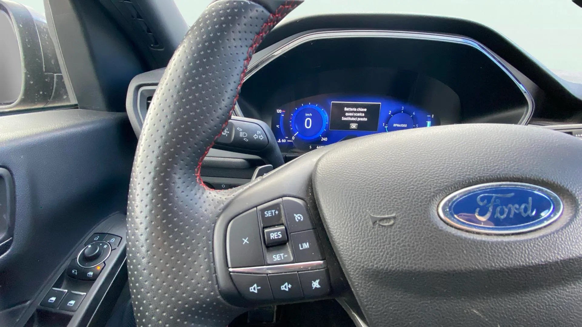 Ford Kuga ST-Line 2.0 EcoBlue - foto 13