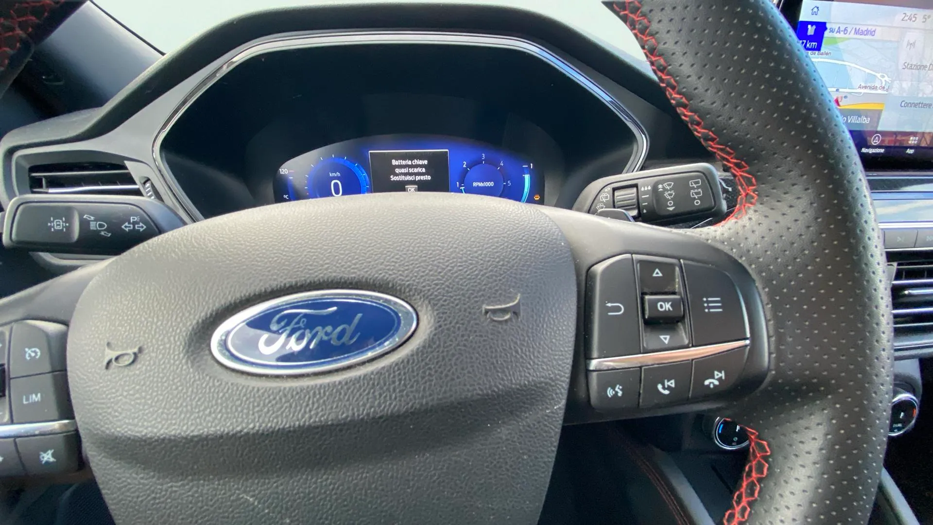 Ford Kuga ST-Line 2.0 EcoBlue - foto 14