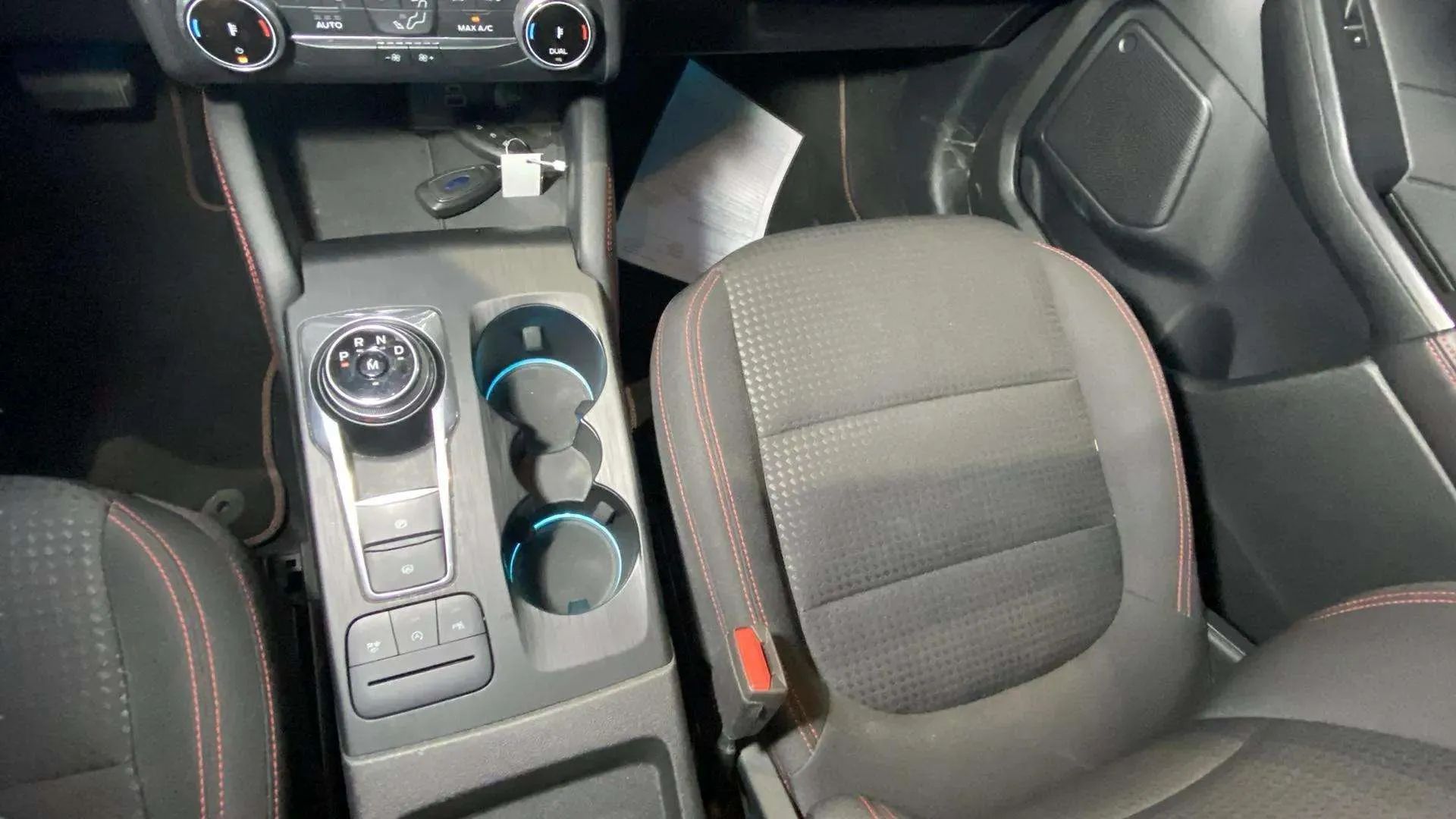 Ford Kuga ST-Line 2.0 EcoBlue - foto 28
