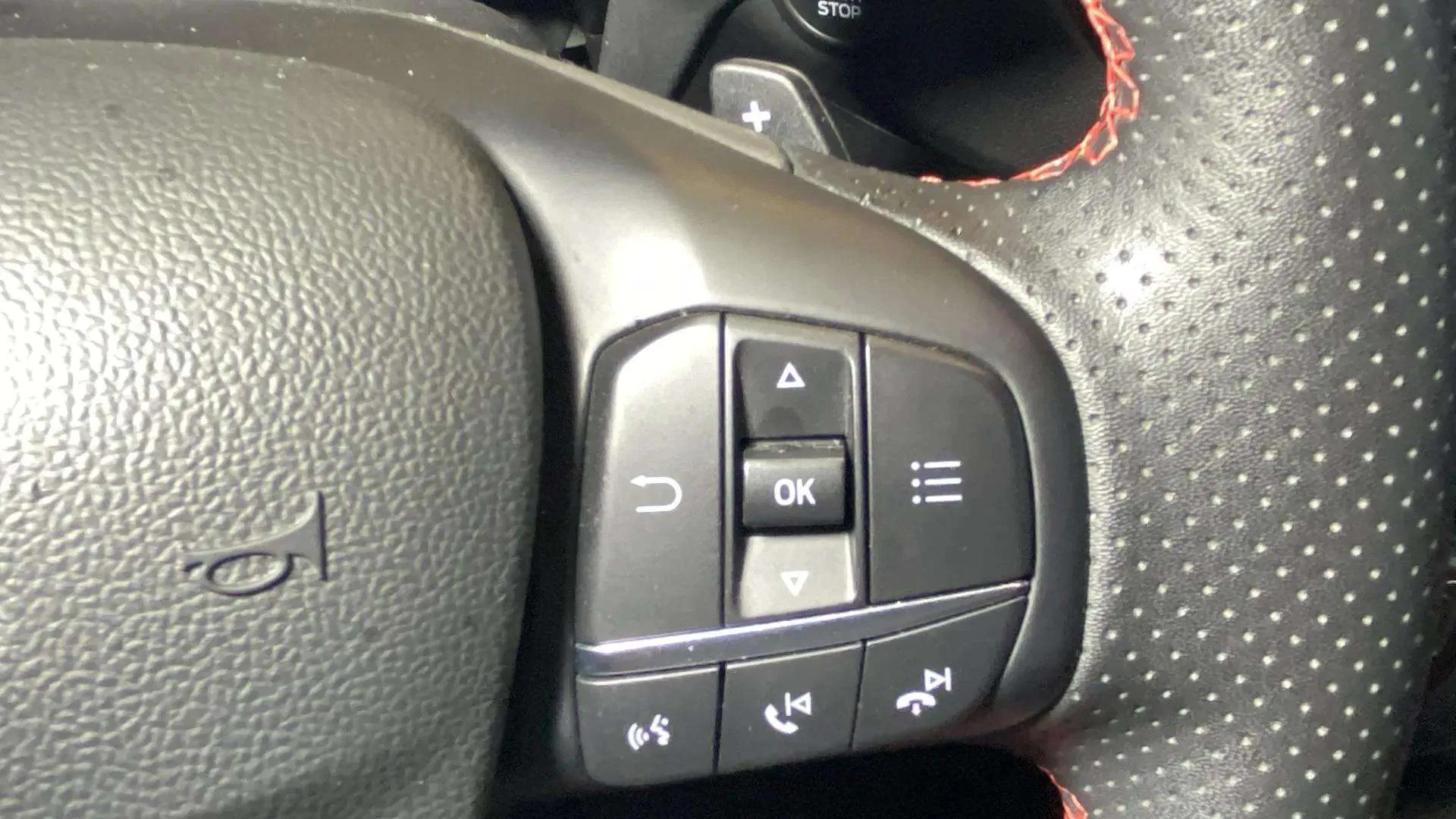 Ford Kuga ST-Line 2.0 EcoBlue - foto 27