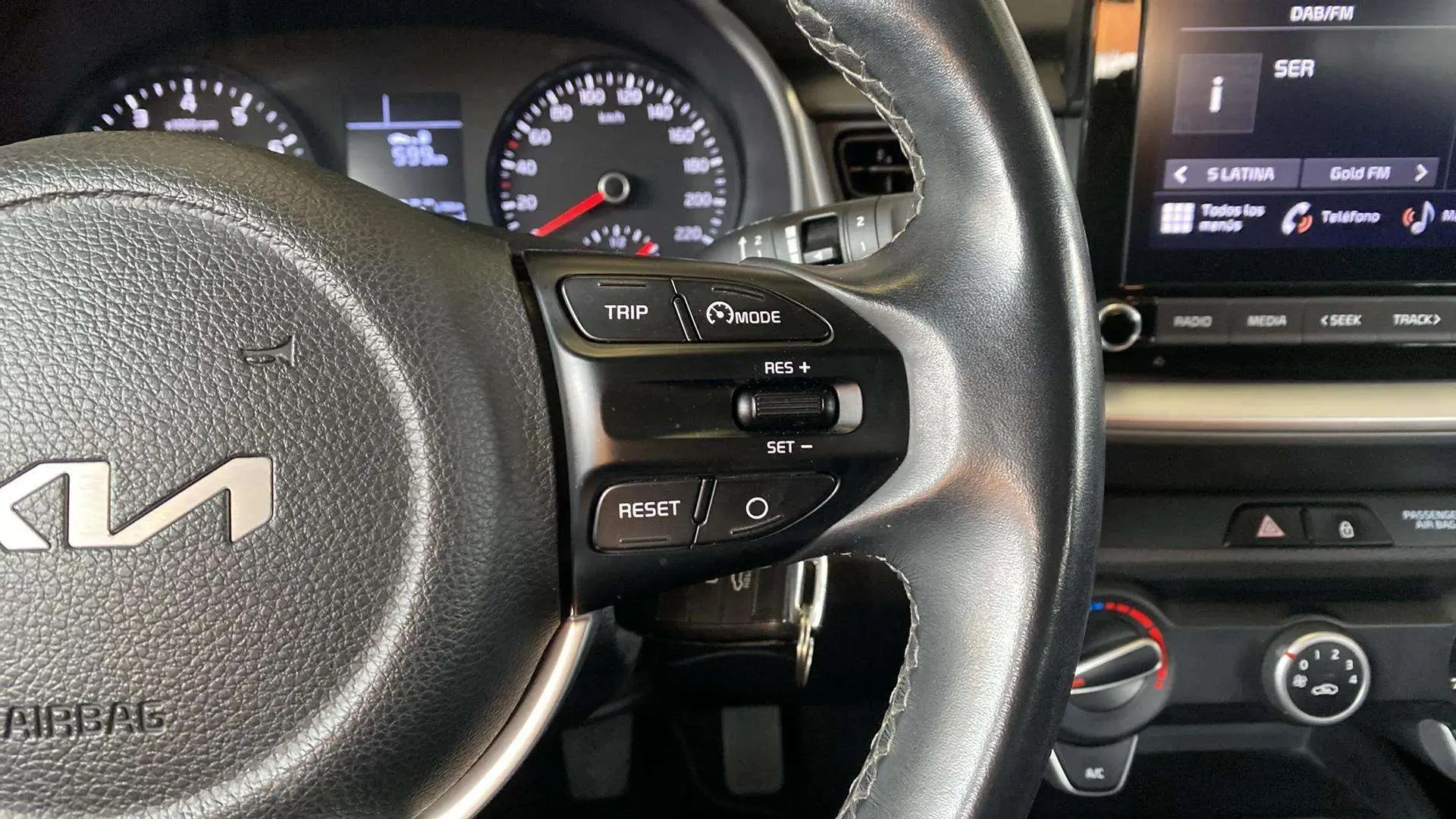 Kia Stonic 1.2 DPi Concept - foto 18