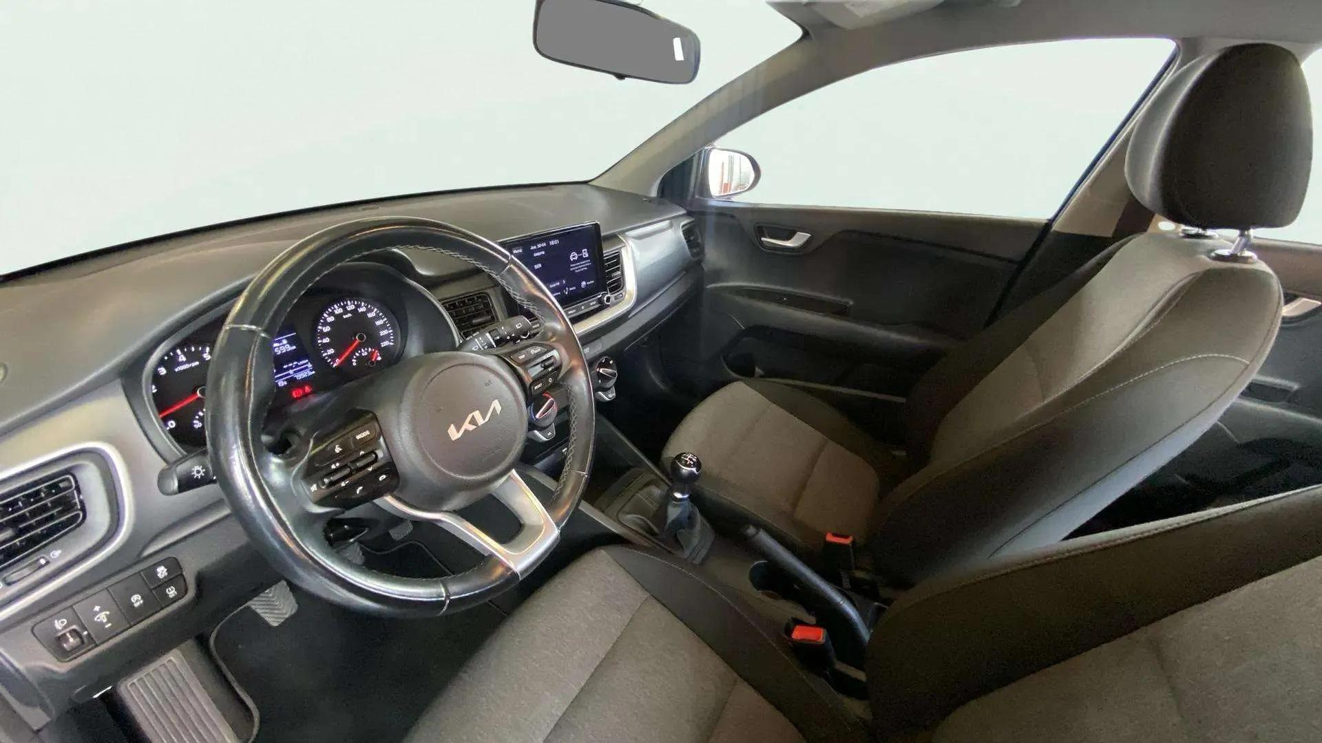 Kia Stonic 1.2 DPi Concept - foto 11