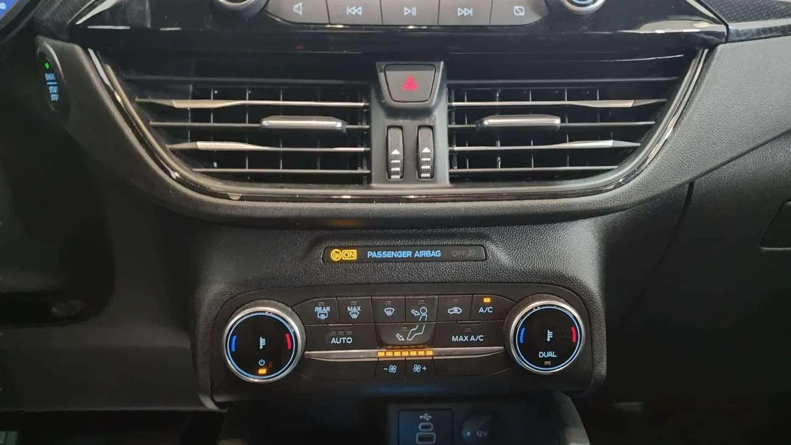Ford Kuga ST-Line 2.0 EcoBlue - foto 15
