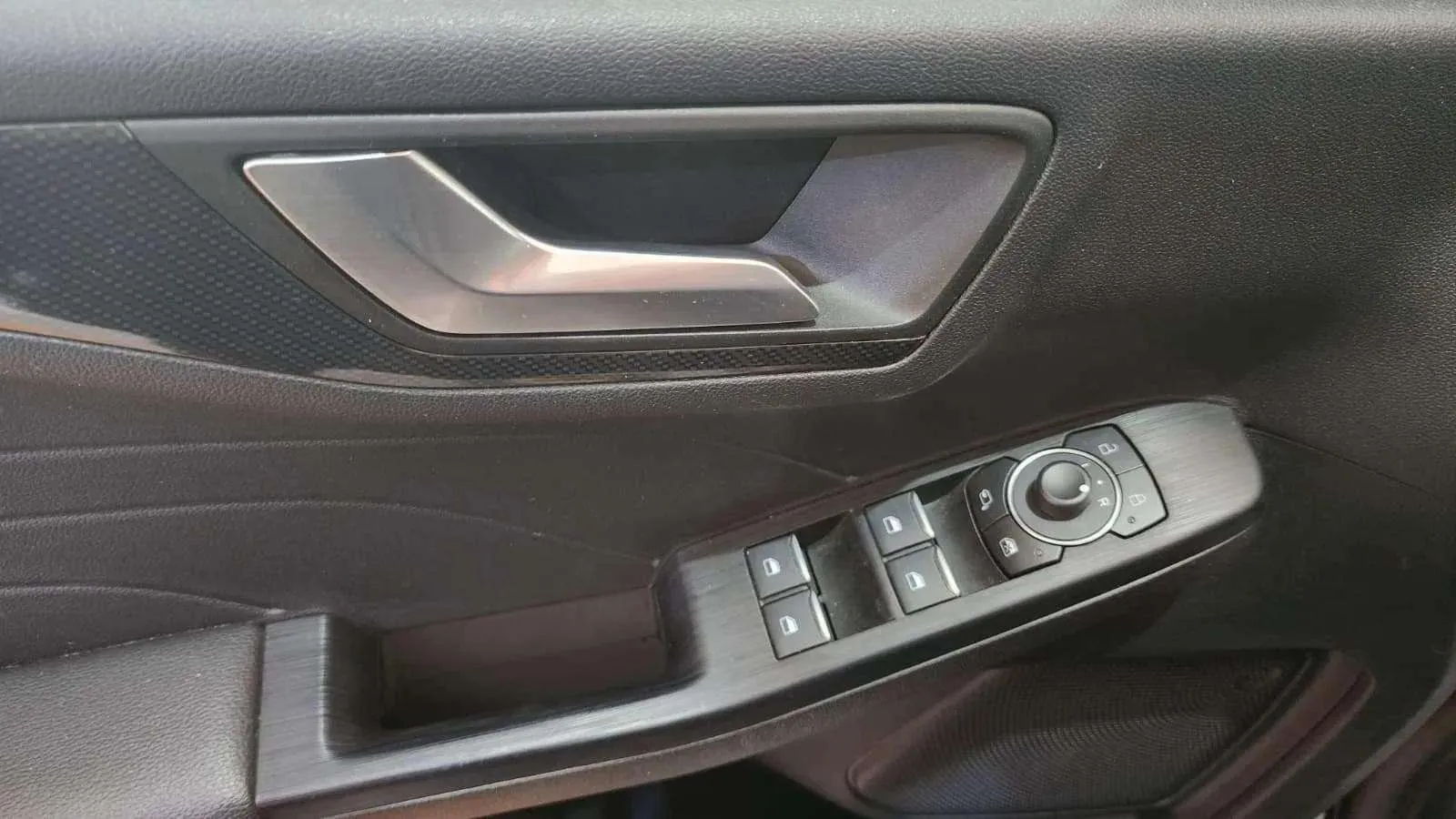 Ford Kuga ST-Line 2.0 EcoBlue - foto 17