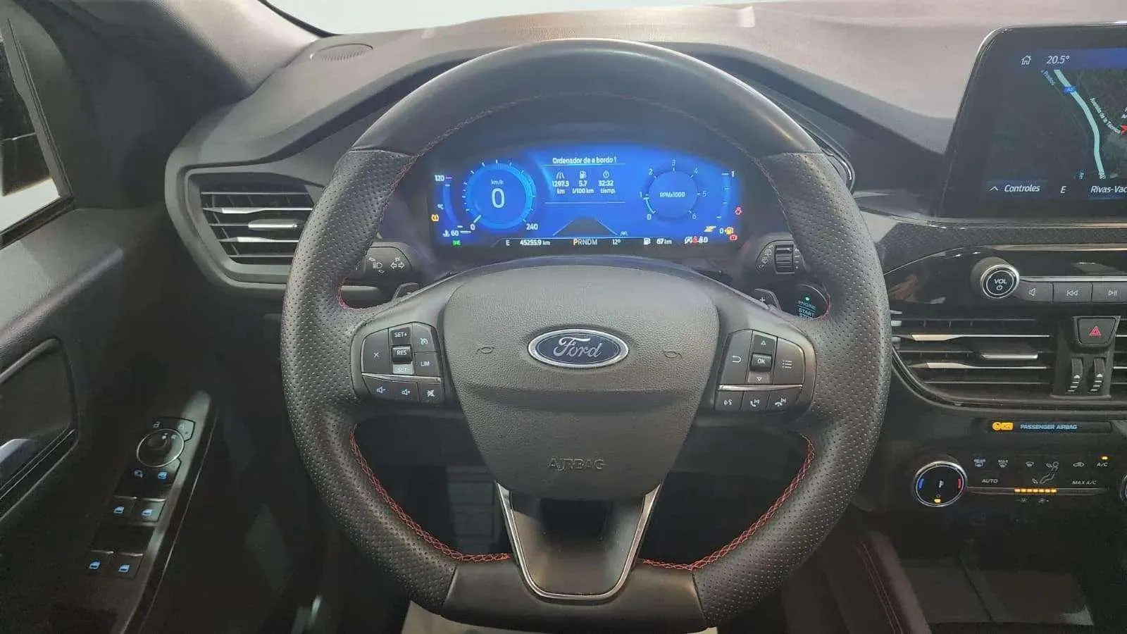 Ford Kuga ST-Line 2.0 EcoBlue - foto 9
