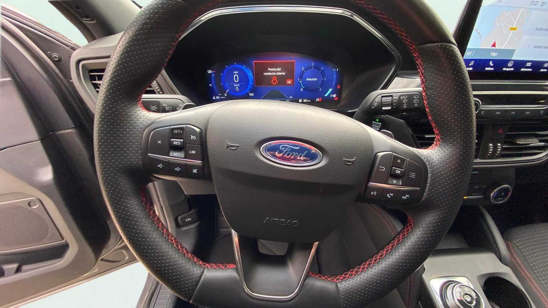 Ford Kuga ST-Line 2.0 EcoBlue - foto 11