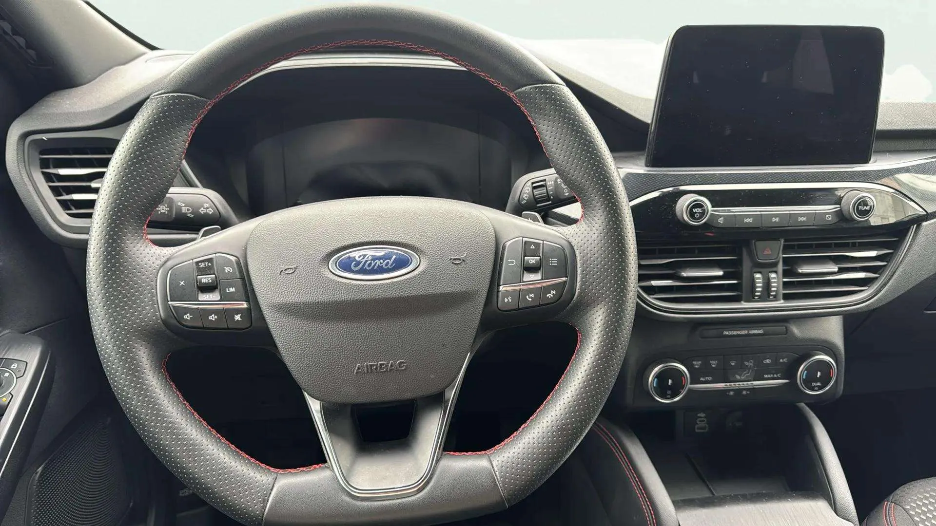 Ford Kuga ST-Line 2.0 EcoBlue - foto 23