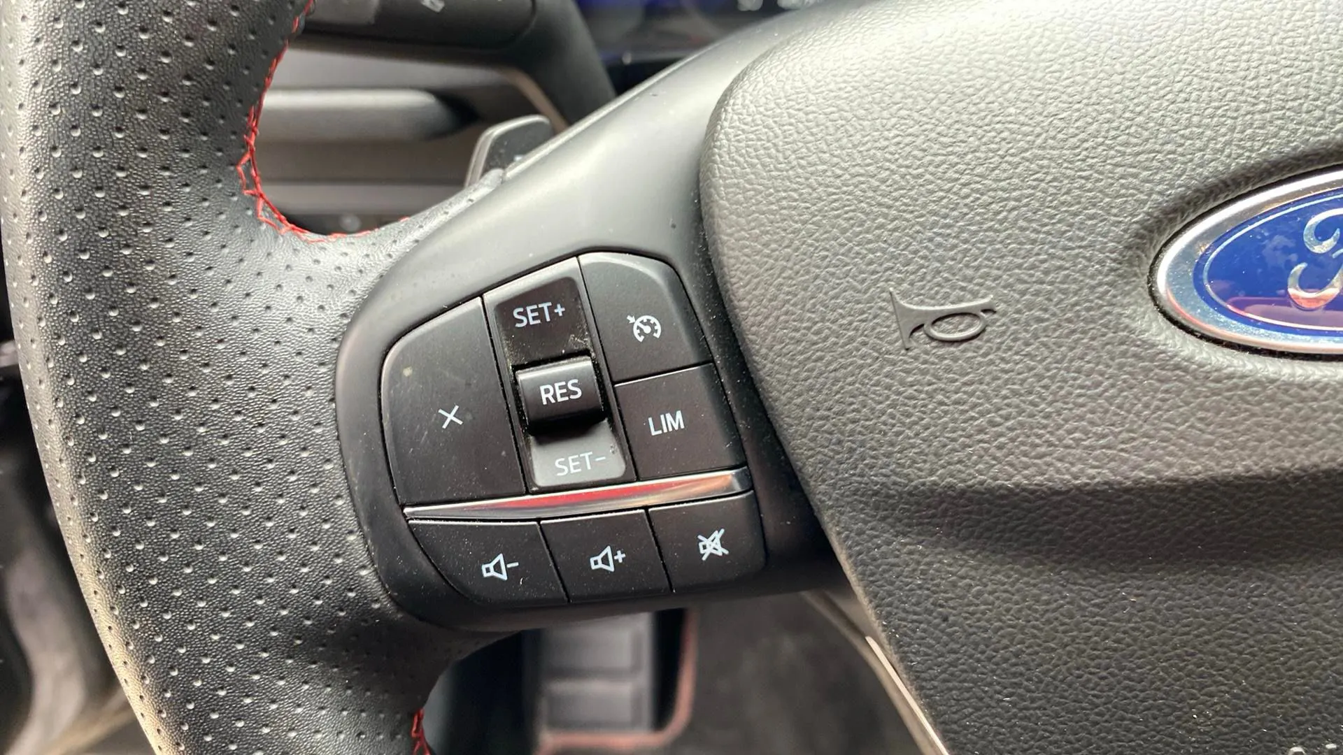 Ford Kuga ST-Line 2.0 EcoBlue - foto 13