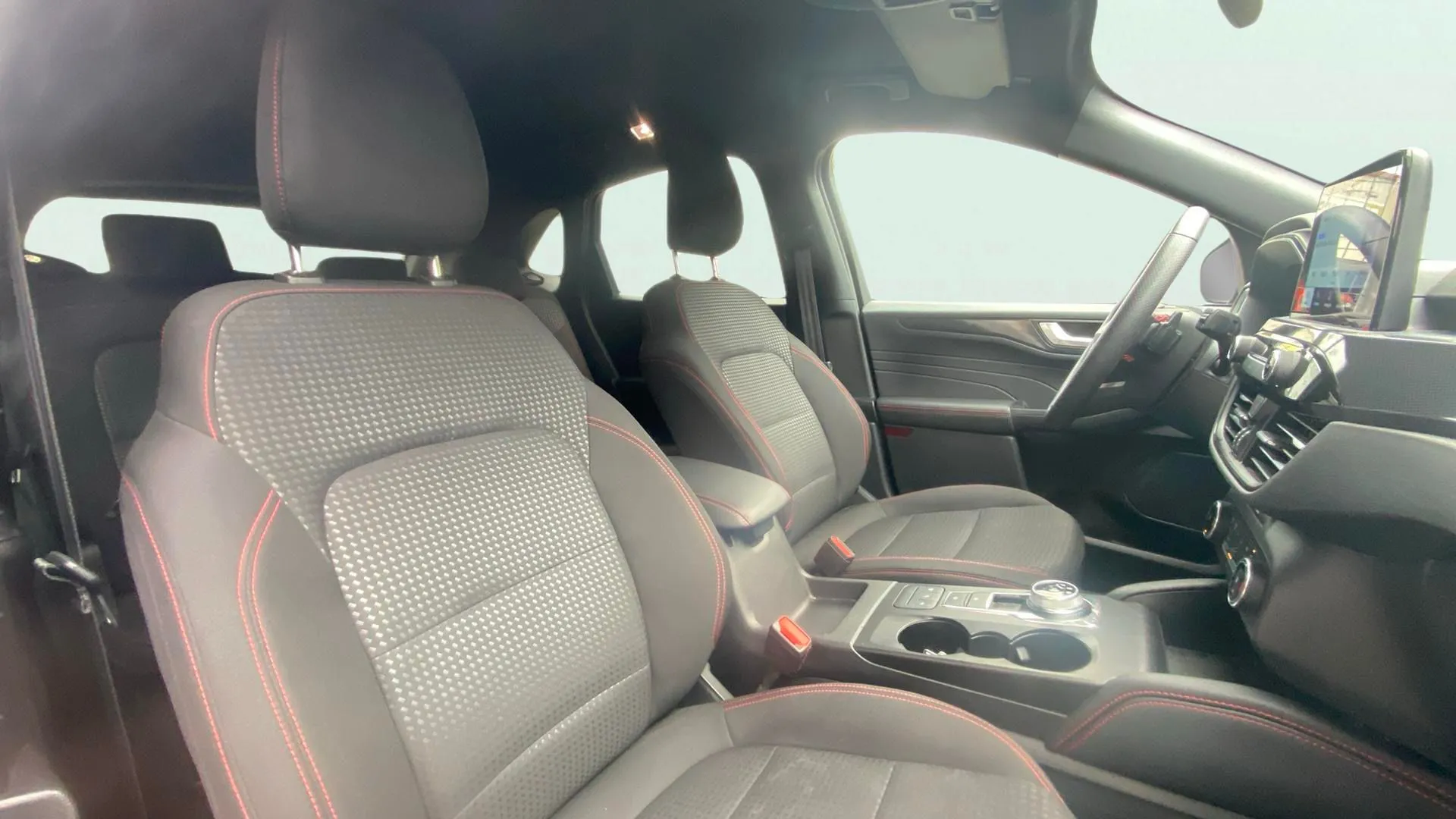 Ford Kuga ST-Line 2.0 EcoBlue - foto 19