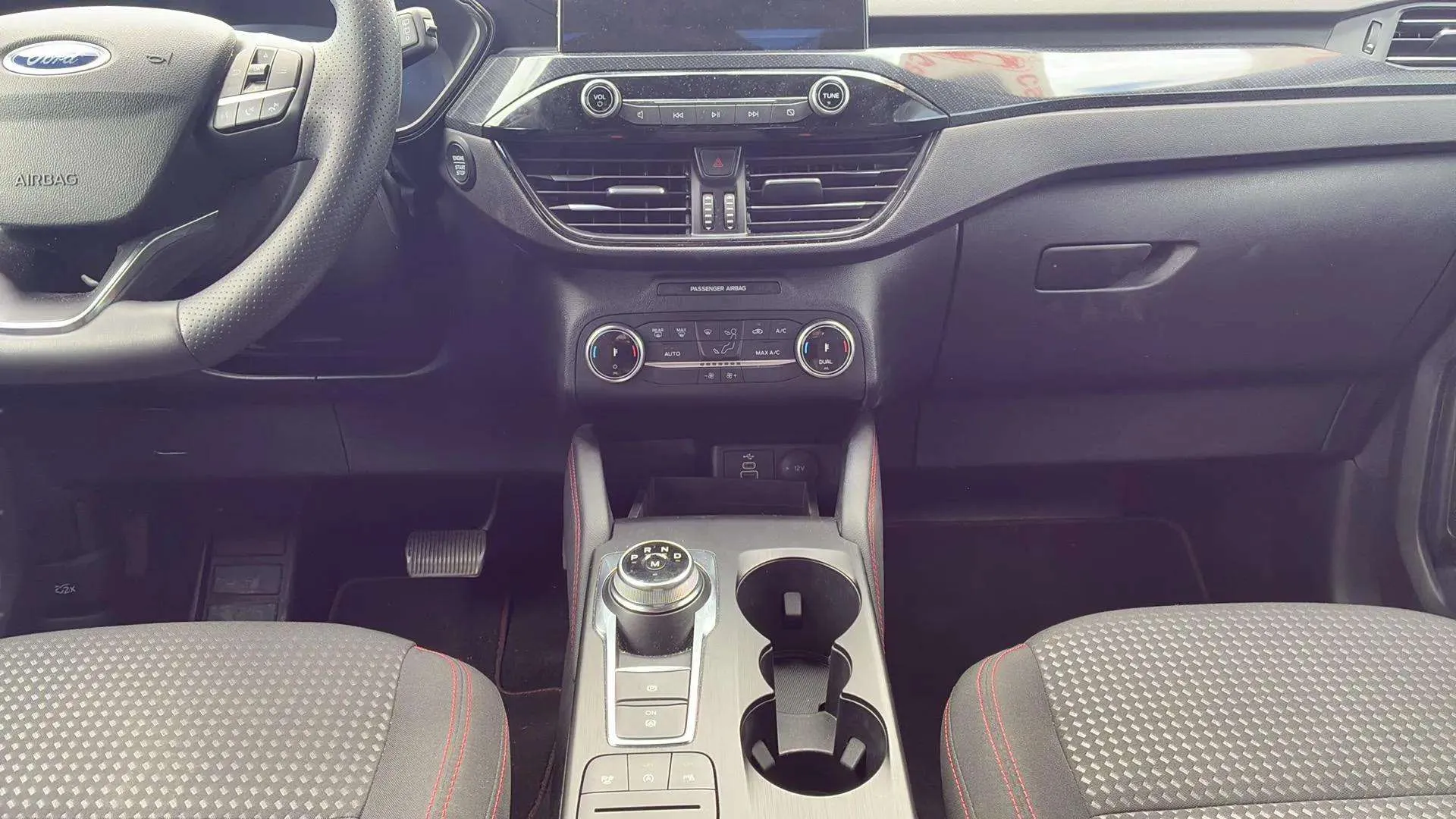 Ford Kuga ST-Line 2.0 EcoBlue - foto 11