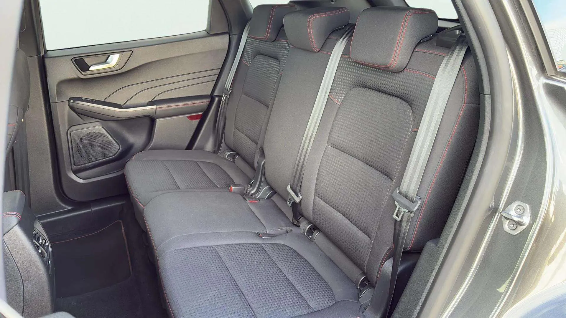 Ford Kuga ST-Line 2.0 EcoBlue - foto 23