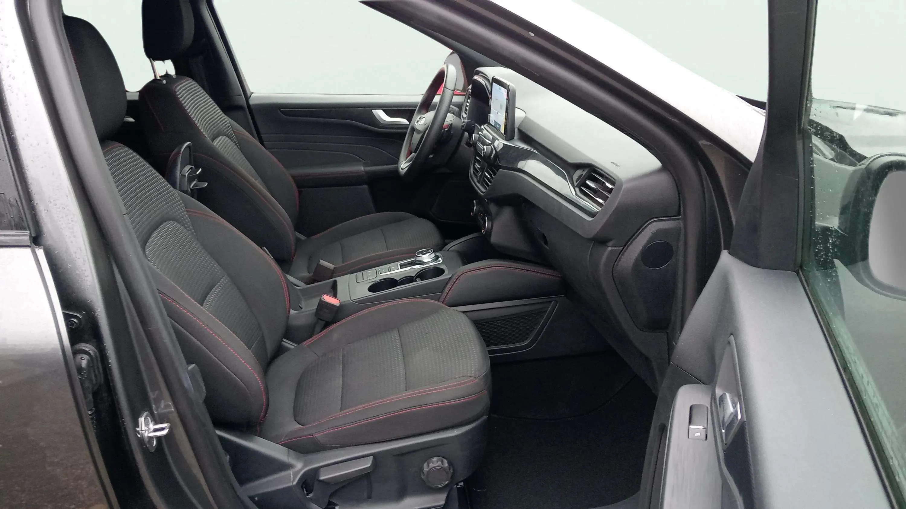 Ford Kuga ST-Line 2.0 EcoBlue - foto 18