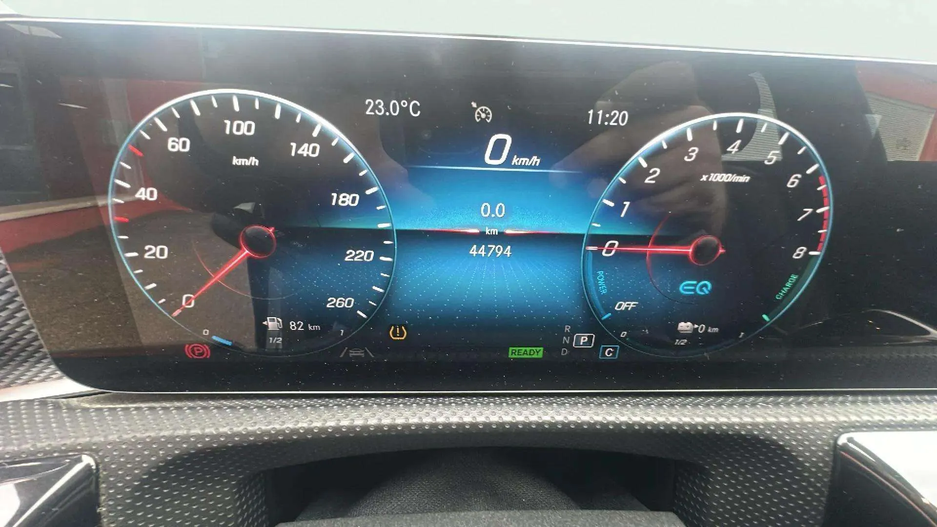 Mercedes-Benz CLA 250 e Shooting Brake - foto 10