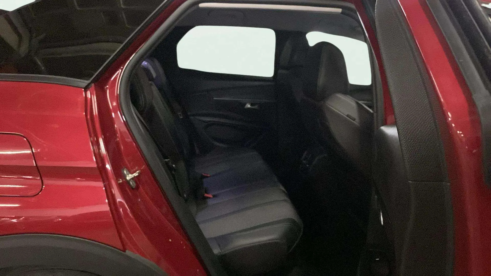 Peugeot 3008 1.2 PureTech Allure - foto 26