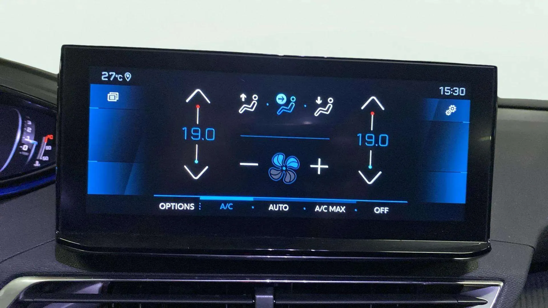 Peugeot 3008 1.2 PureTech Allure - foto 19