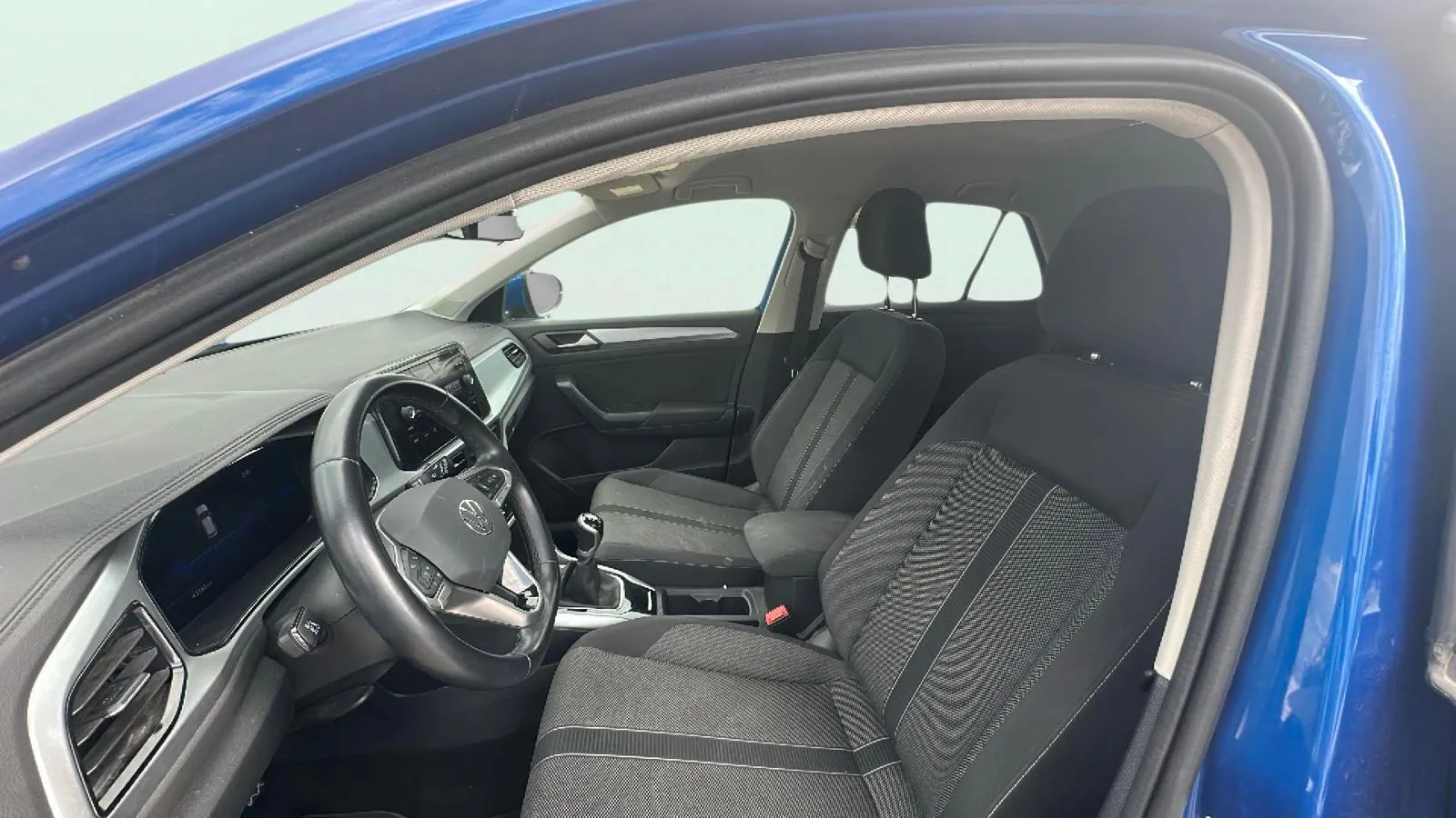 Volkswagen T-Roc 1.0 TSI - foto 7